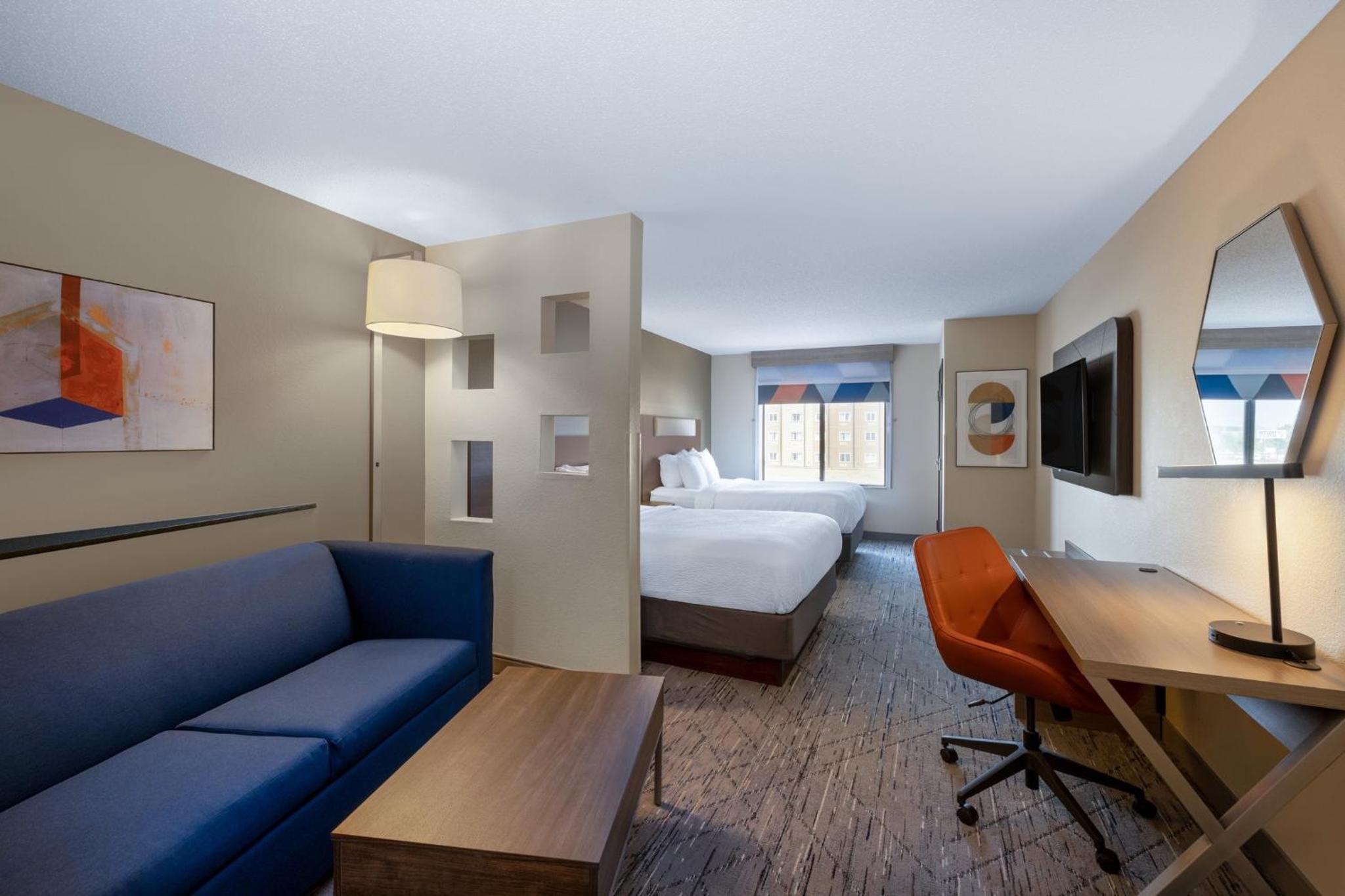 Suite with Two Queen Beds