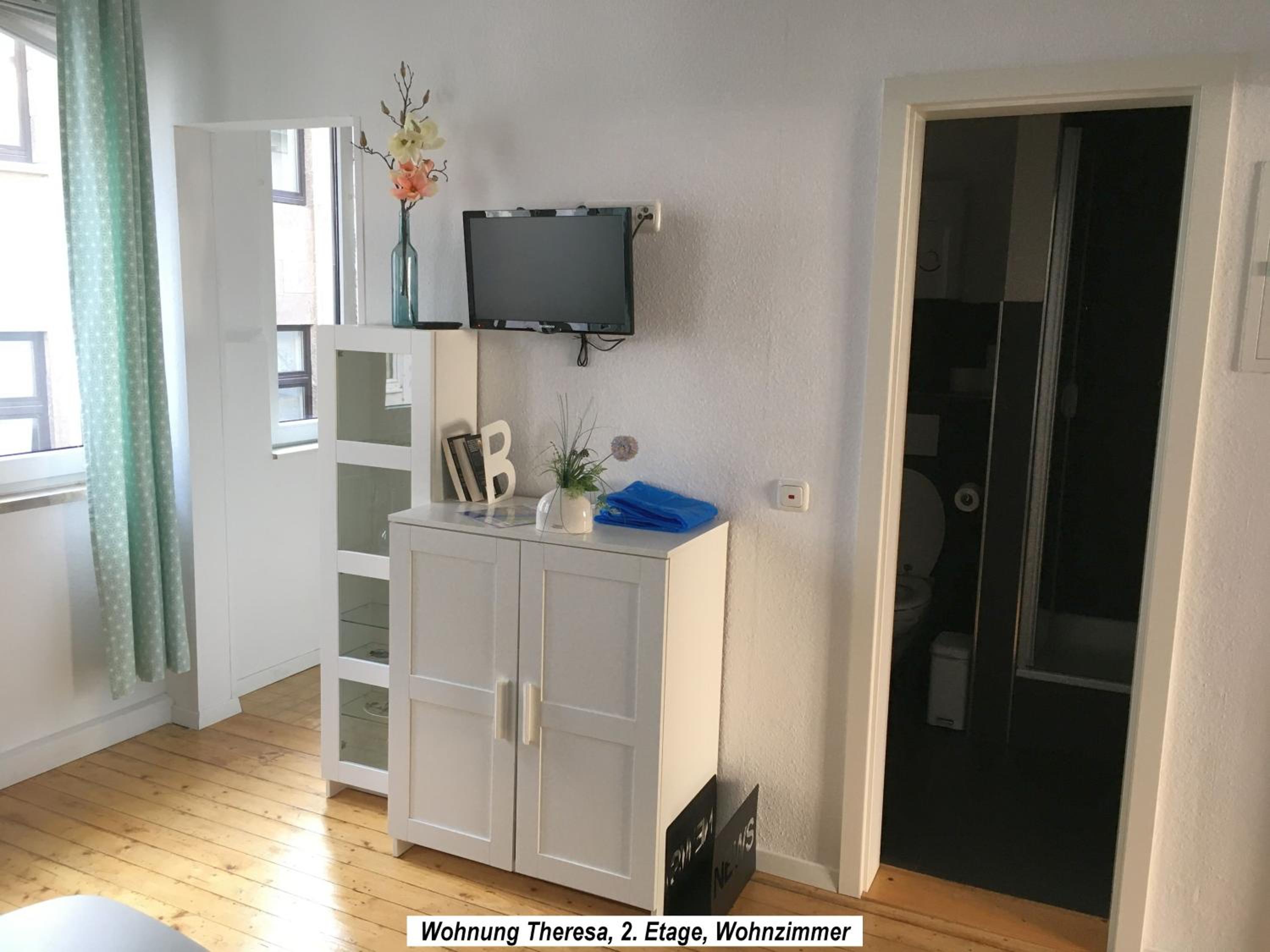 Apartment photo 1