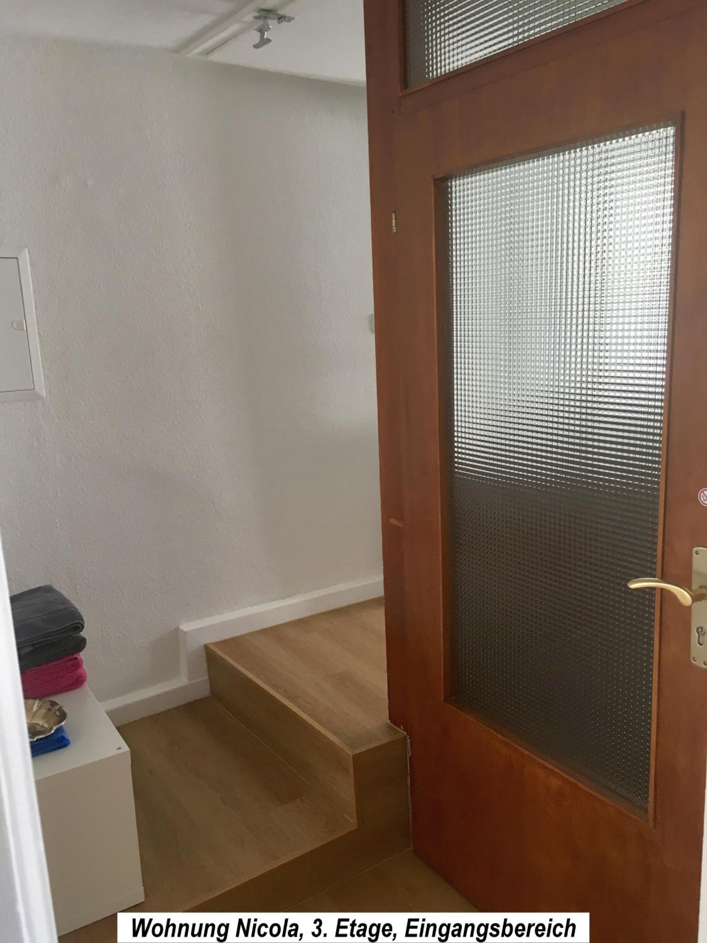 Apartment photo 3