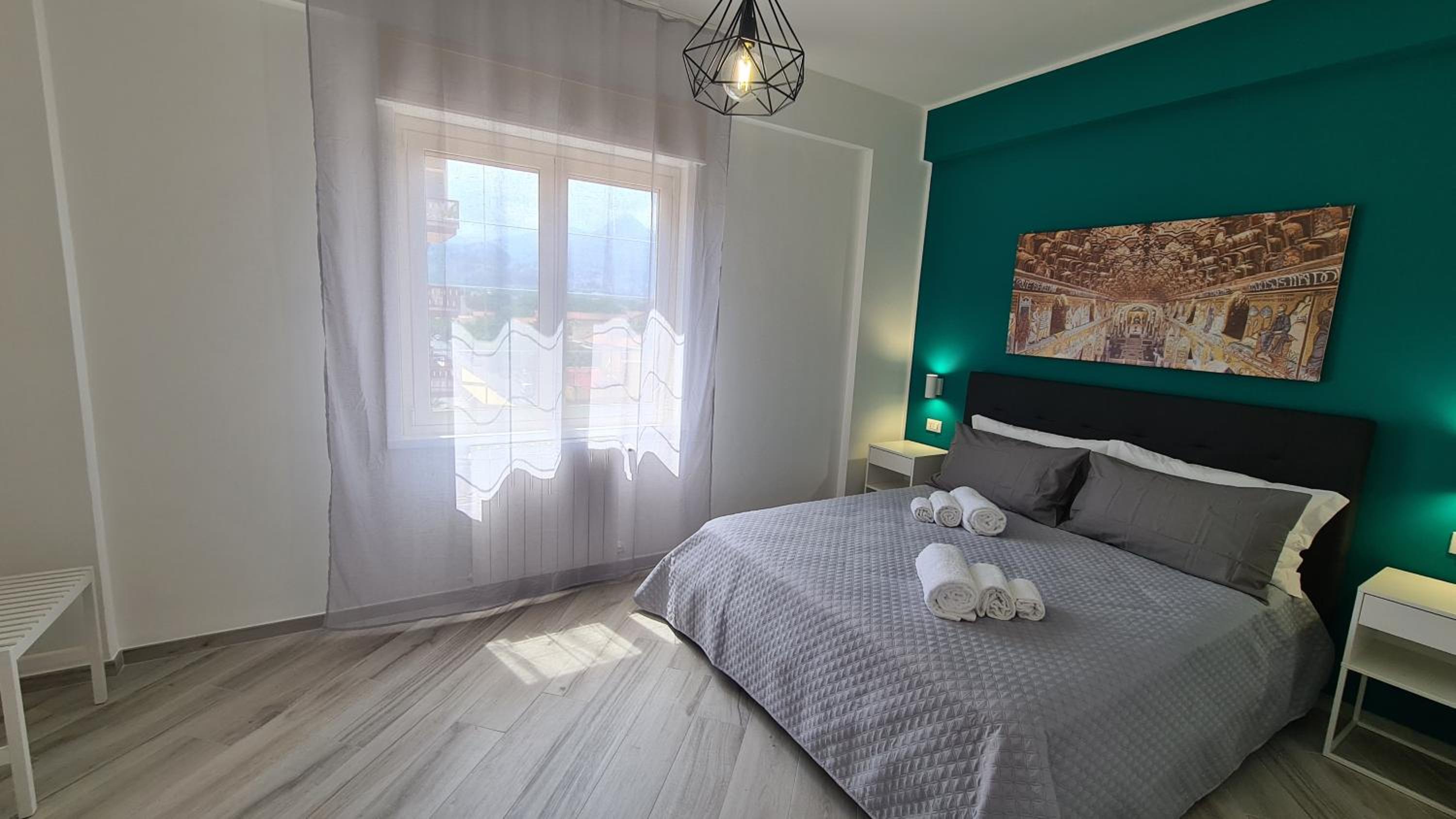 Apartment with Balcony