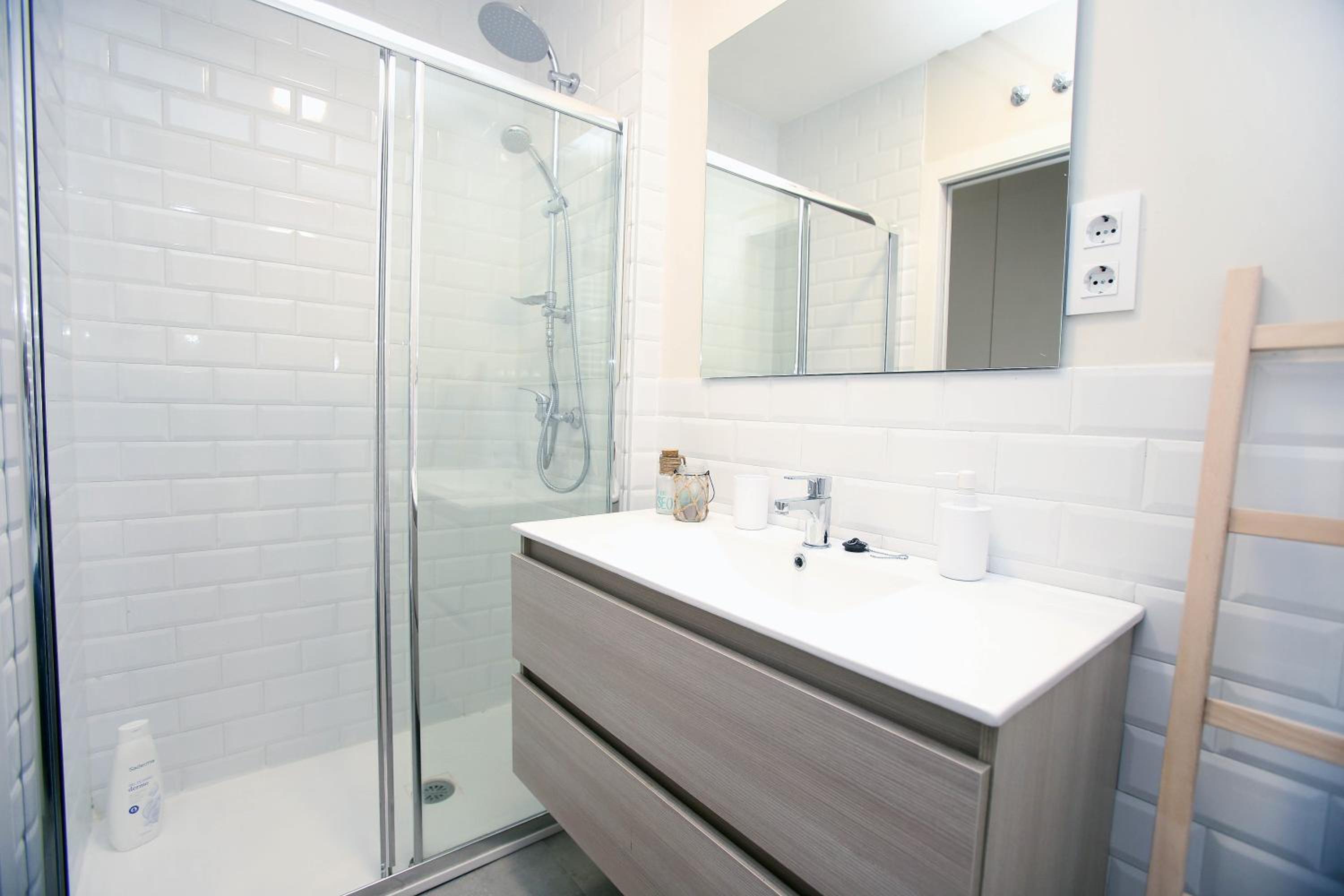 Apartment - Photo 10