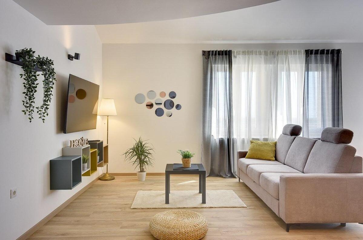 Two-Bedroom Apartment photo 2