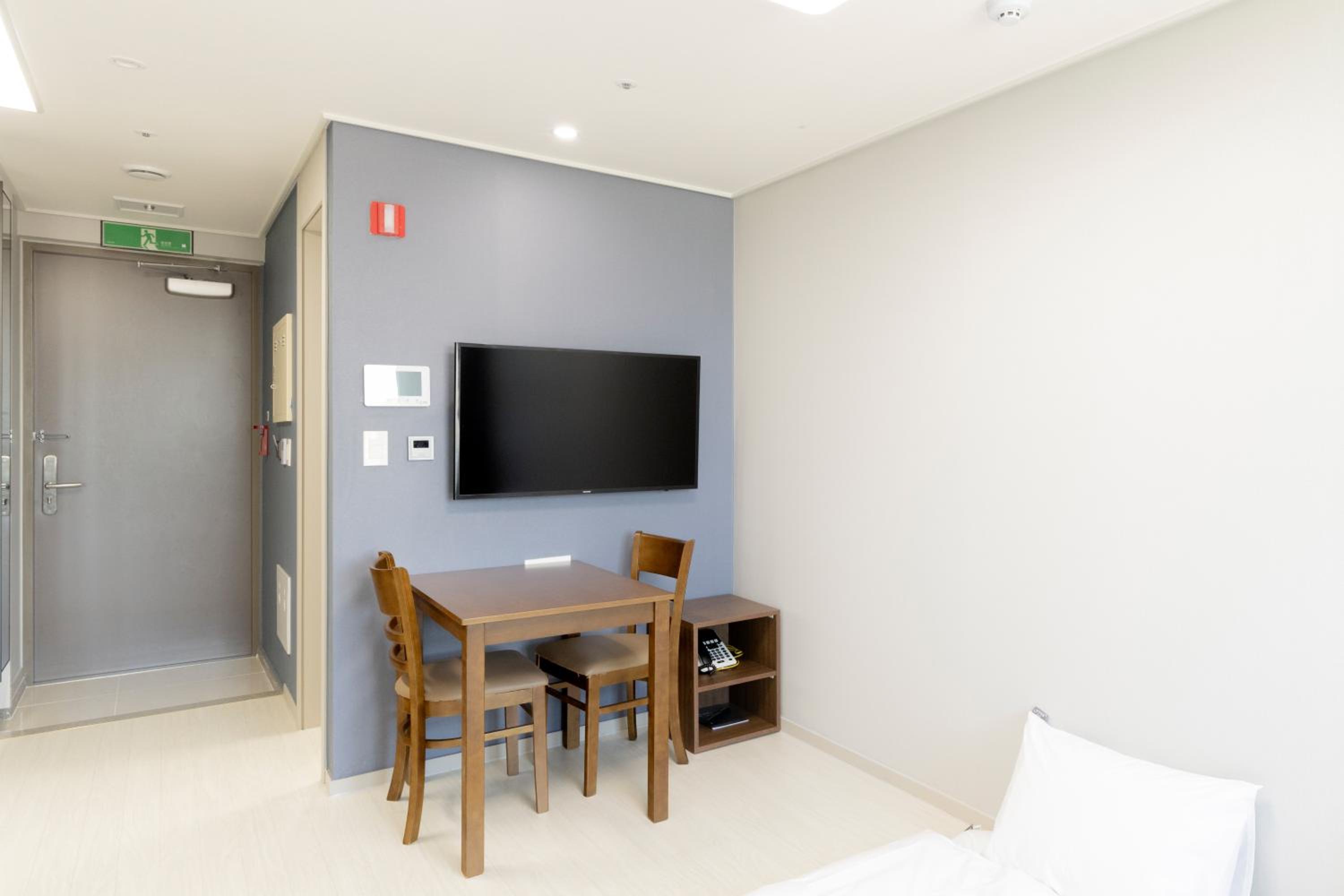 Superior Korean-Style Ondol Room	 - Photo 1