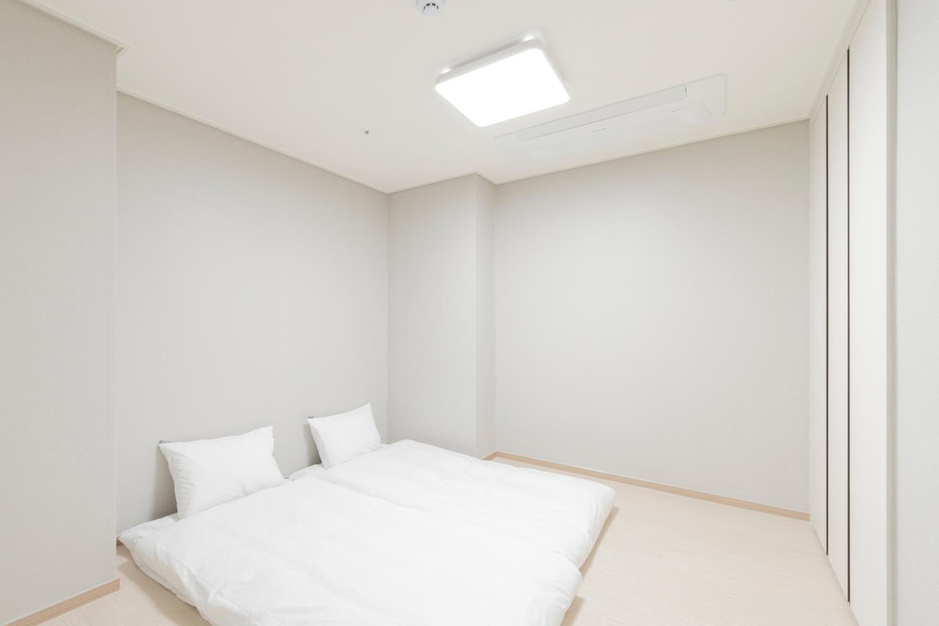 Deluxe Suite - Photo 1