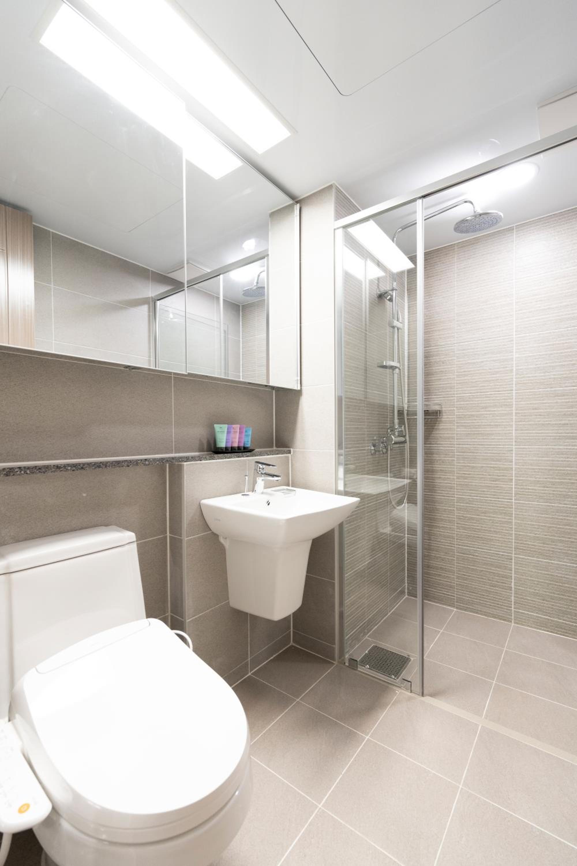 Duplex Suite with Ocean View - Photo 6