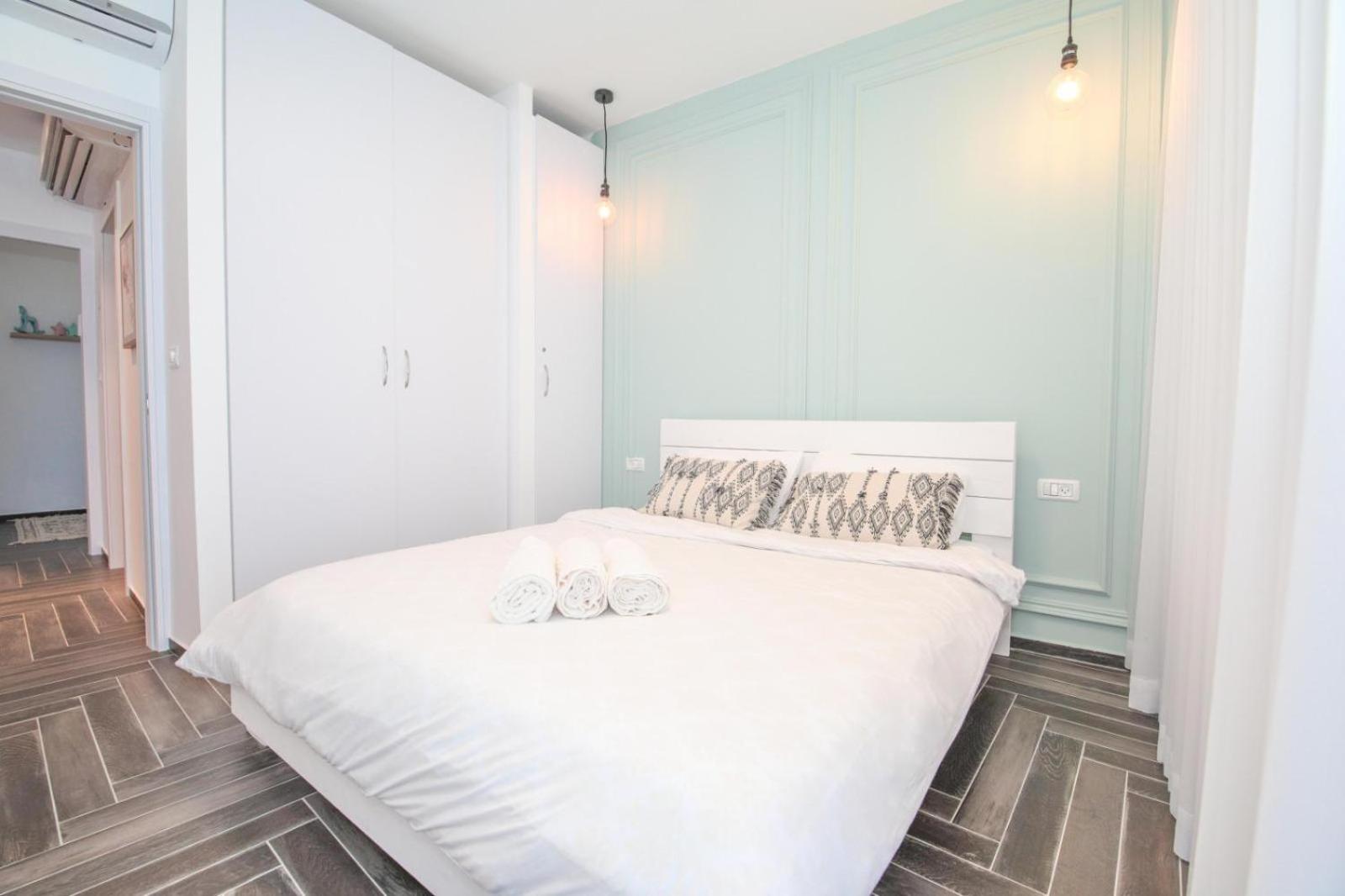 Two-Bedroom Apartment - Photo 34