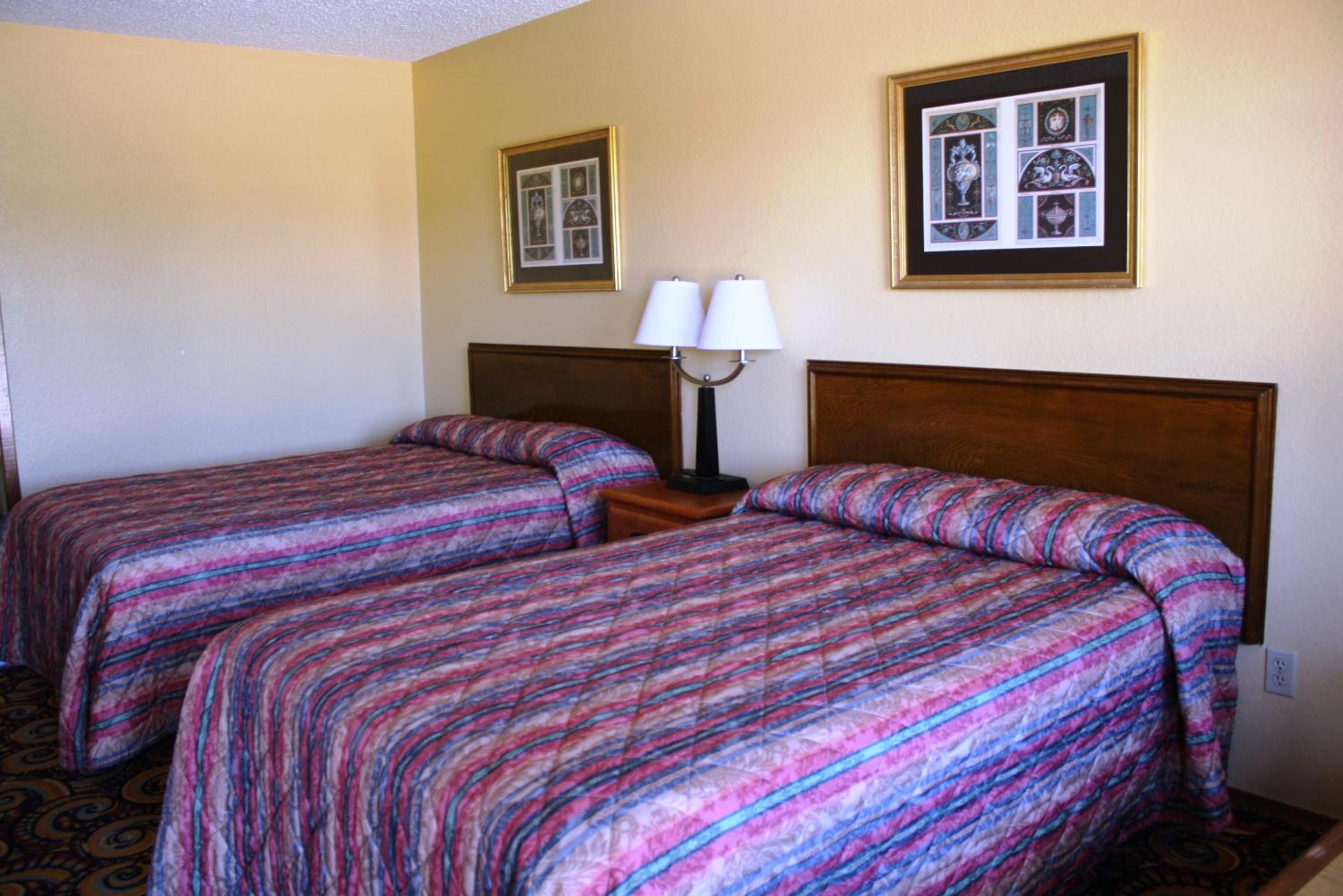 Double Room - Smoking - Photo 3