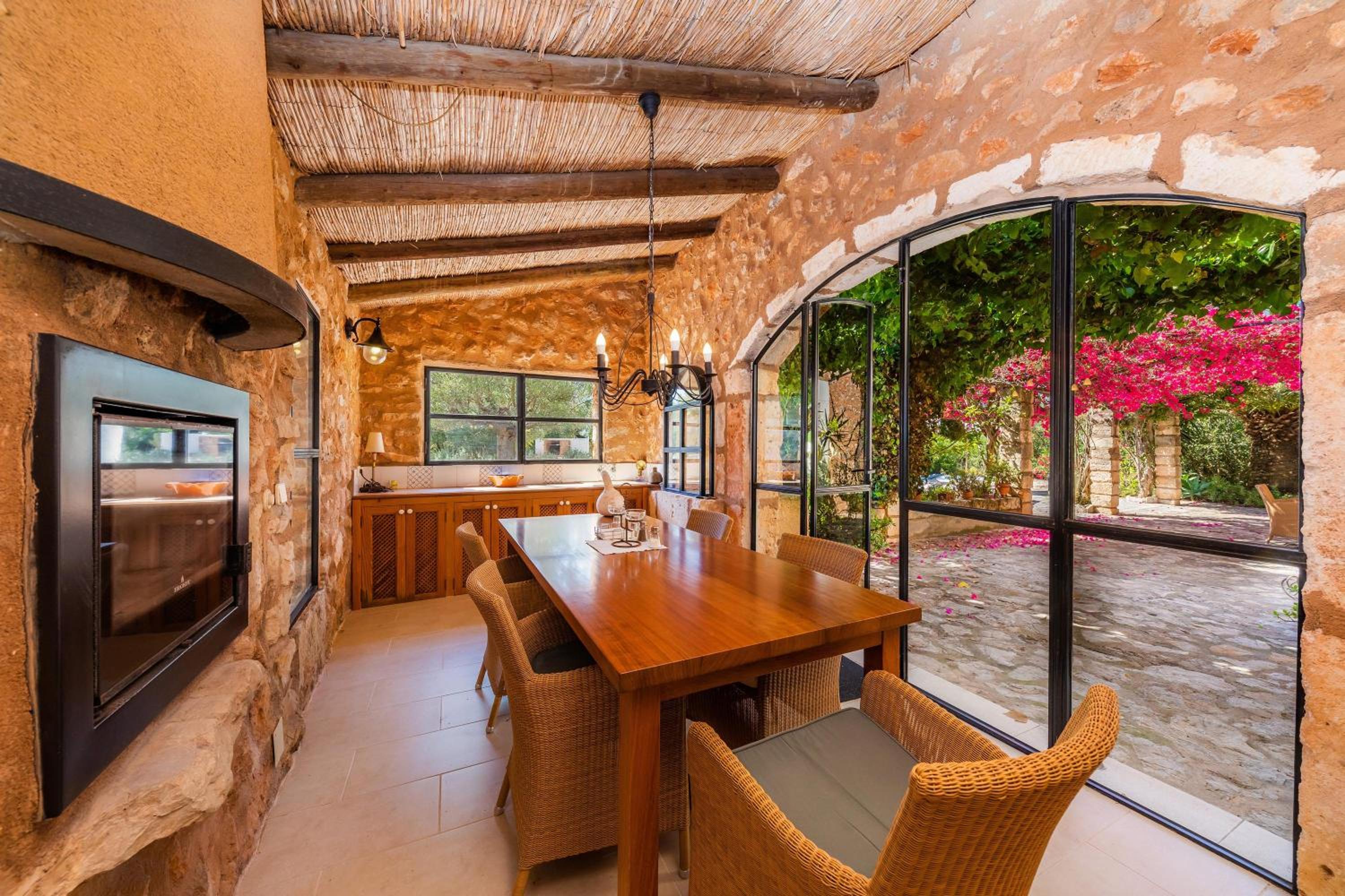 Villa - Photo 12