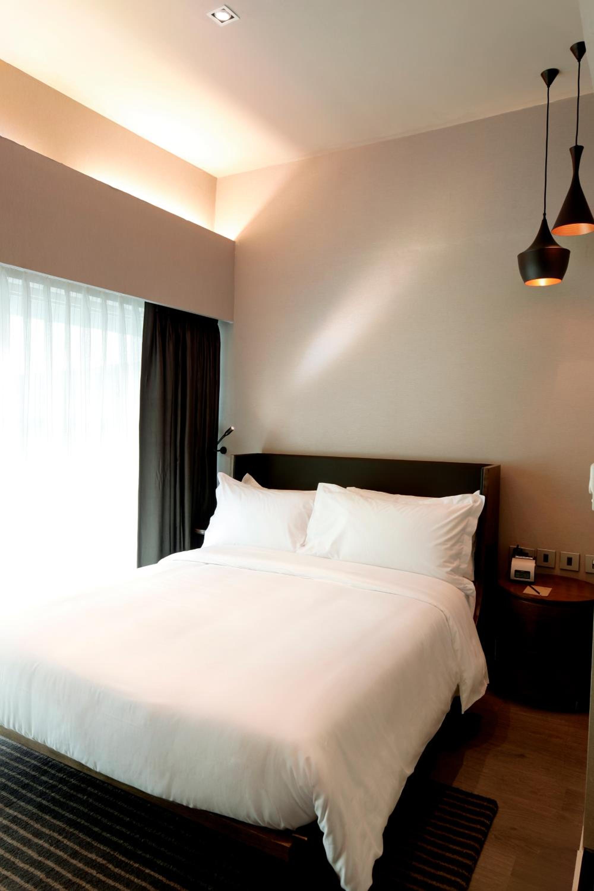 Queen Room - Domestic Wing - Non Smoking - Photo 9