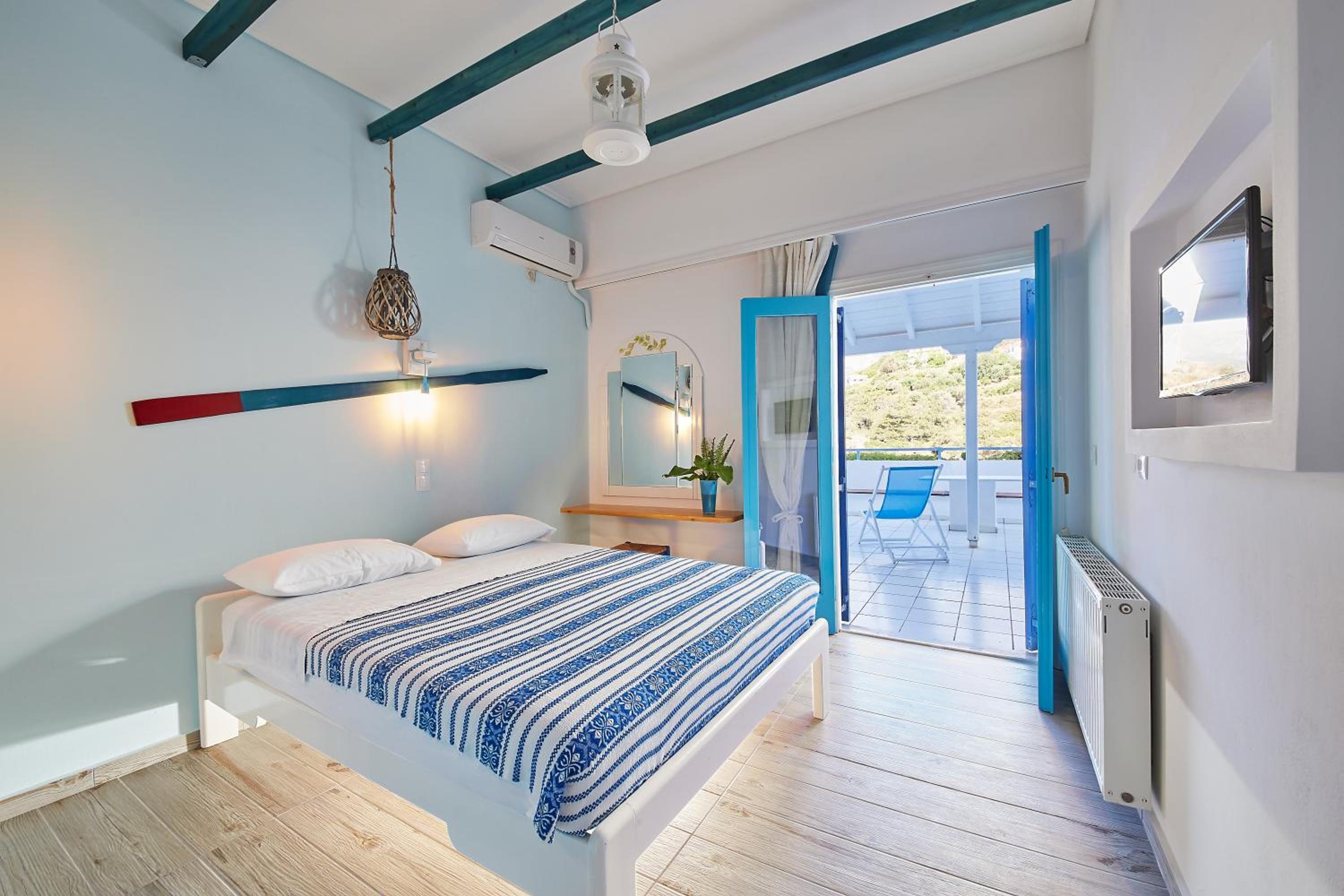 Apartment with Sea View - Photo 1
