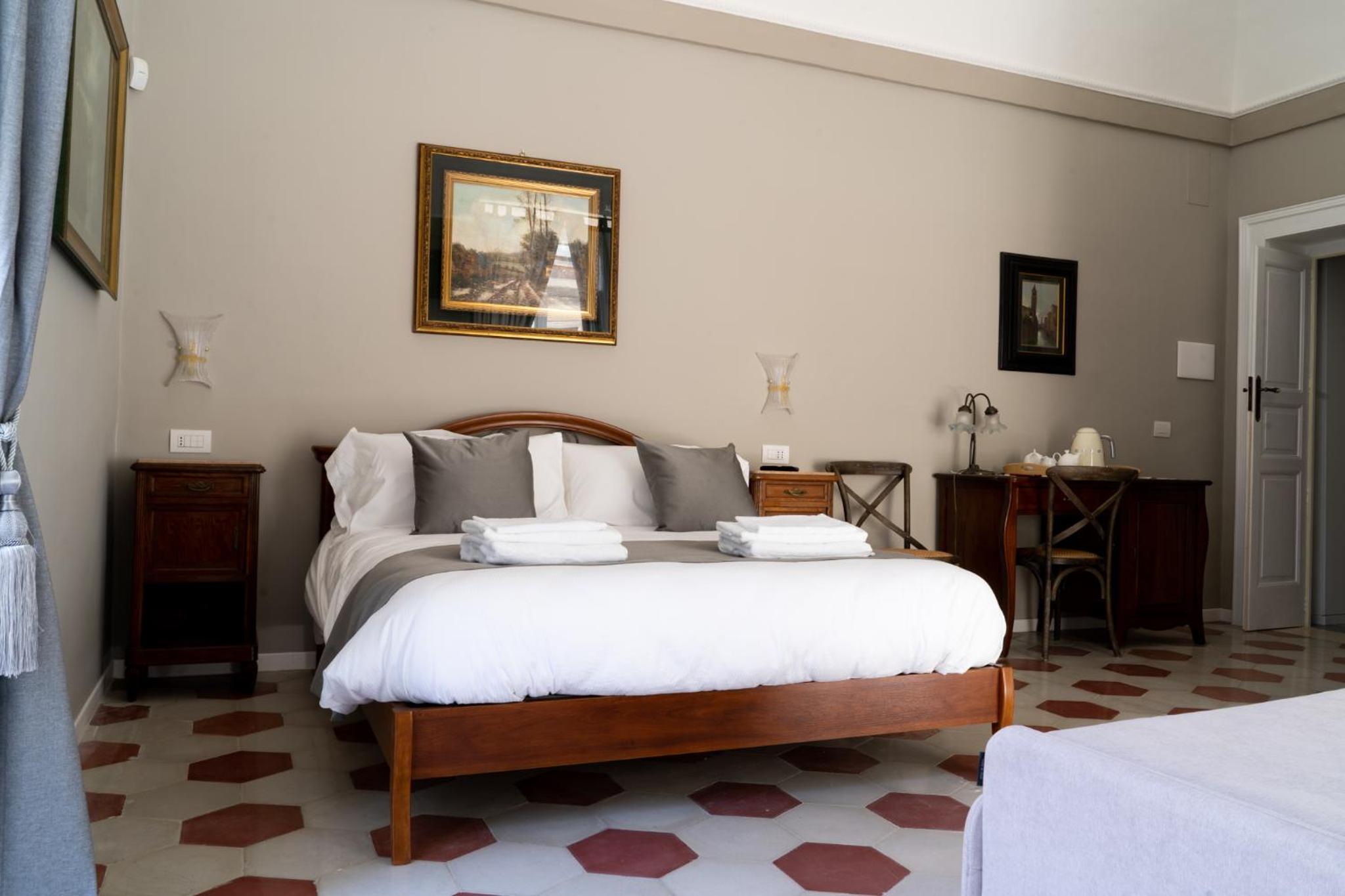 Comfort Quadruple Room - Photo 8