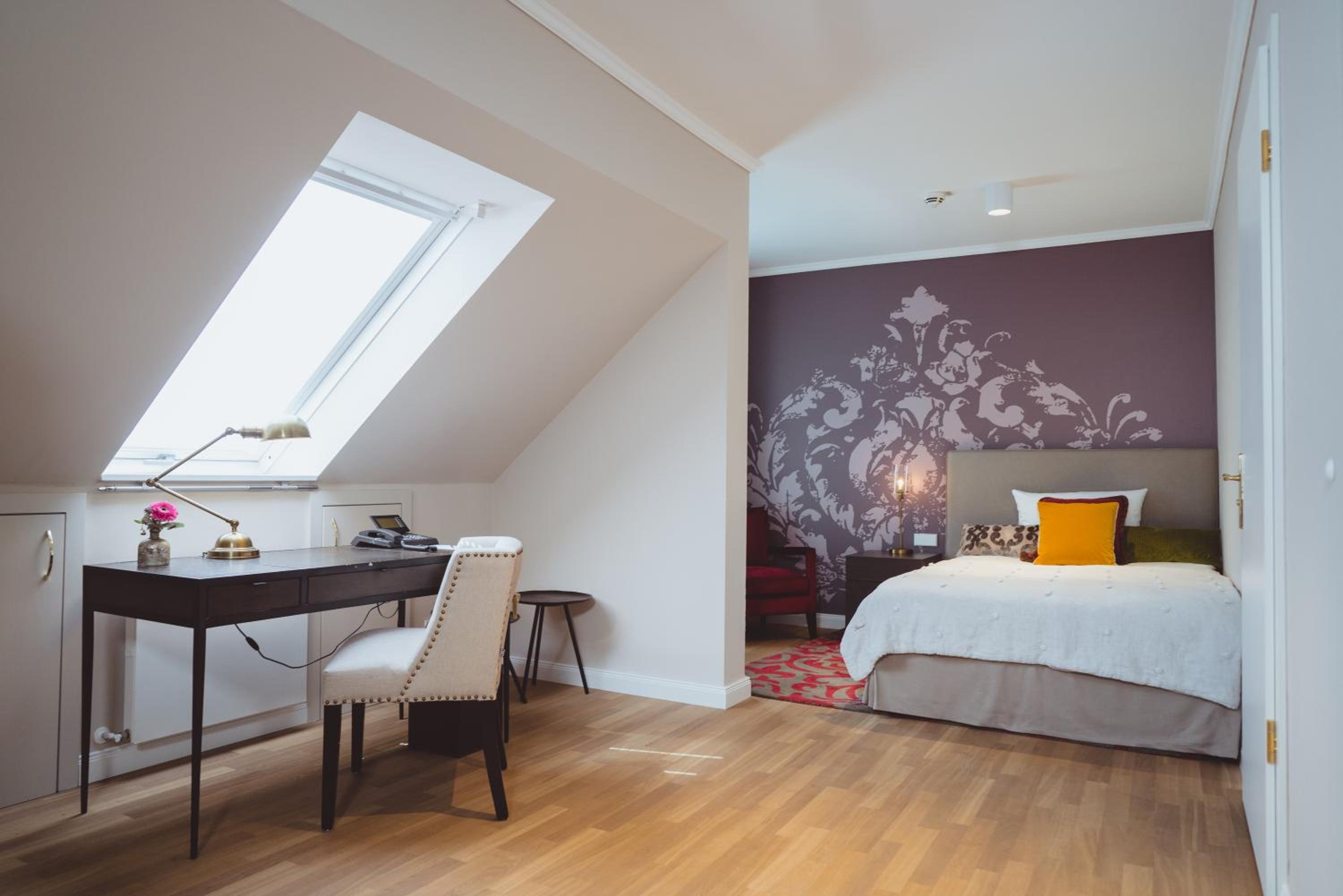 Deluxe Single Room with Balcony