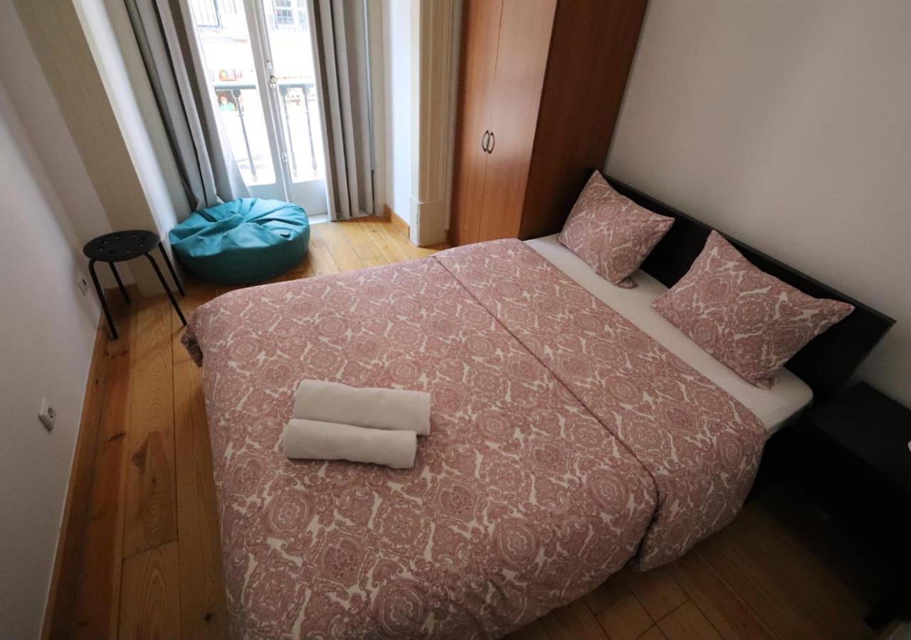 Double Room with Shared Bathroom photo 1
