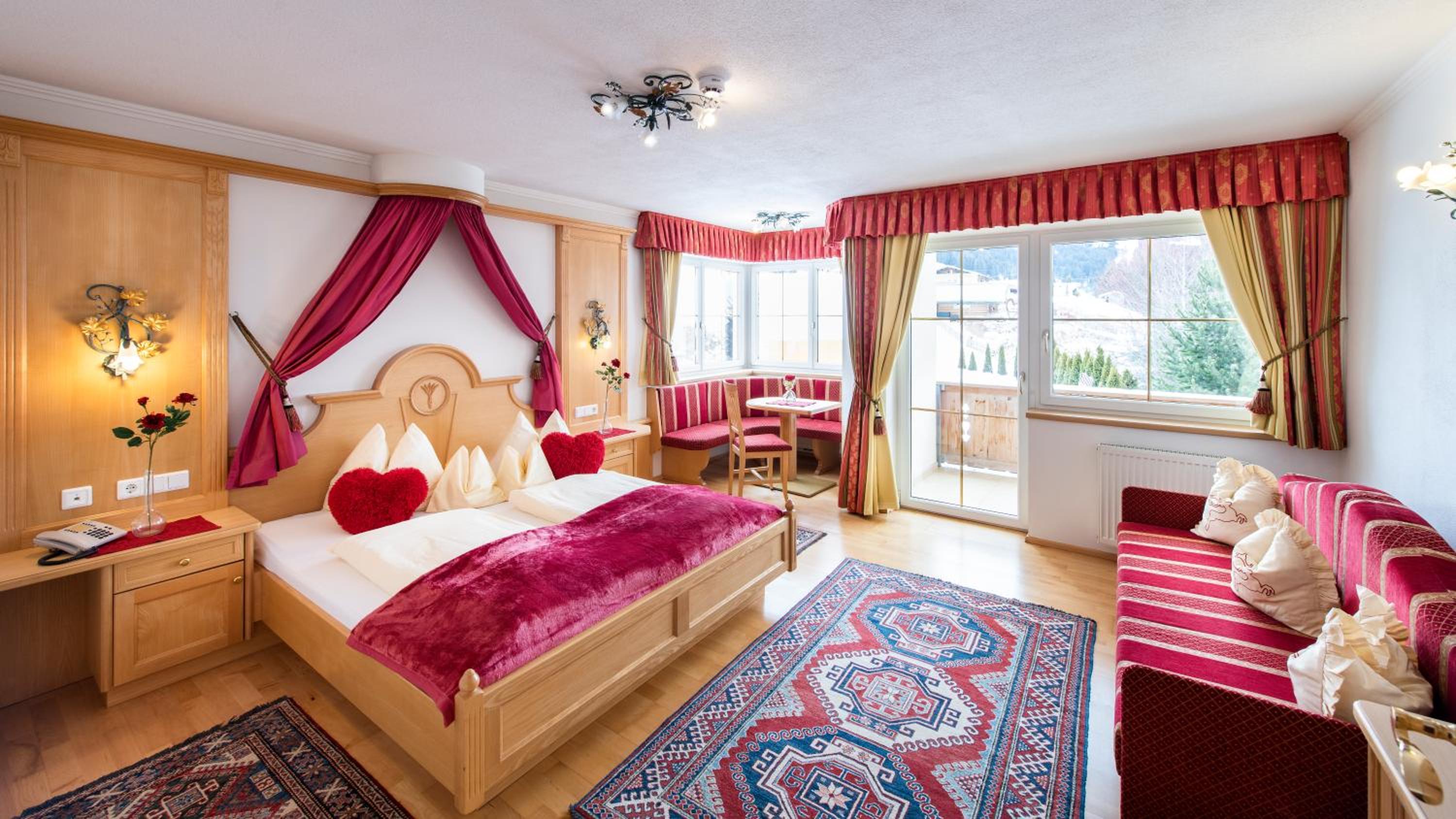 Feel Good Suite with Balcony photo 1