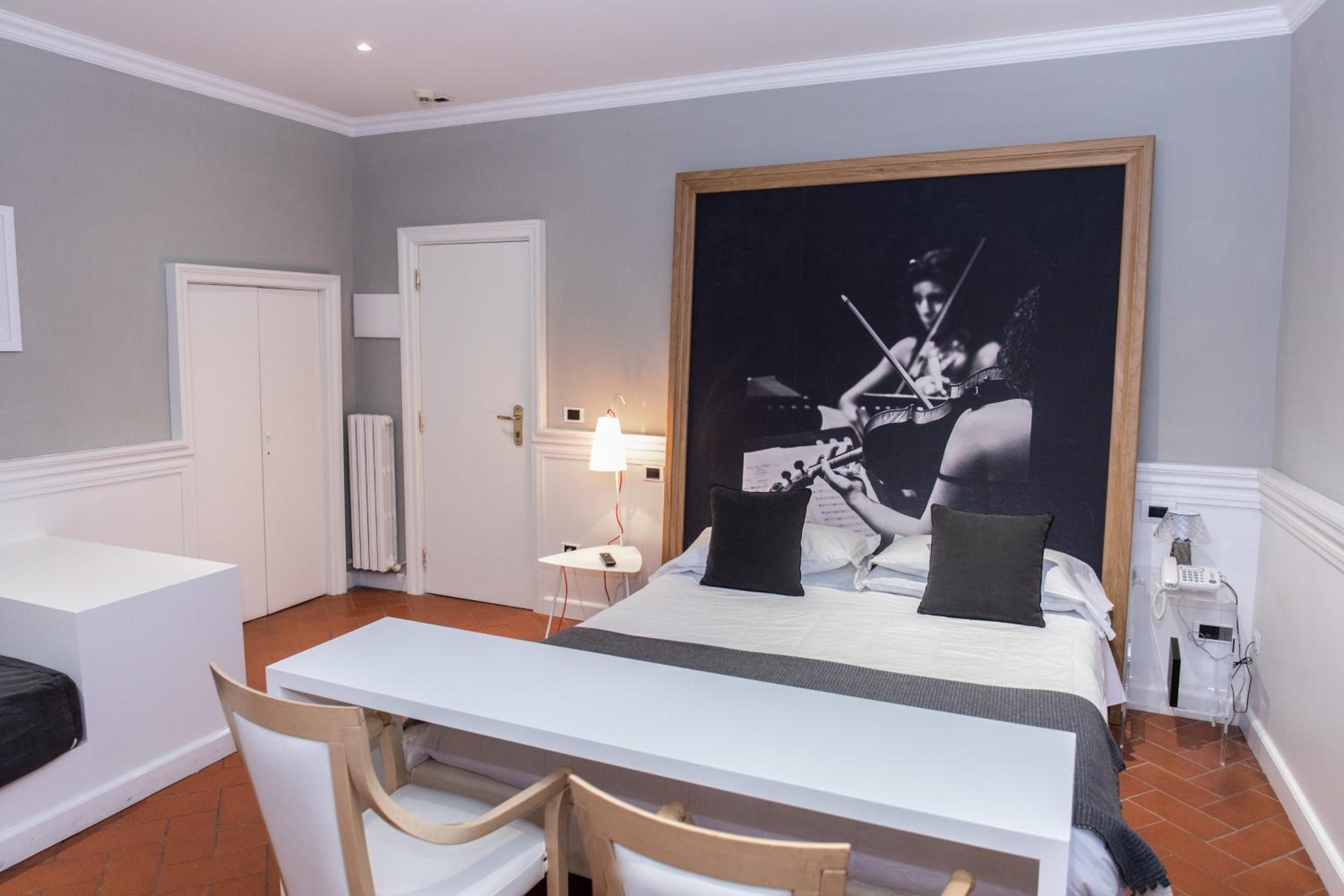 Family Suite - Photo 1