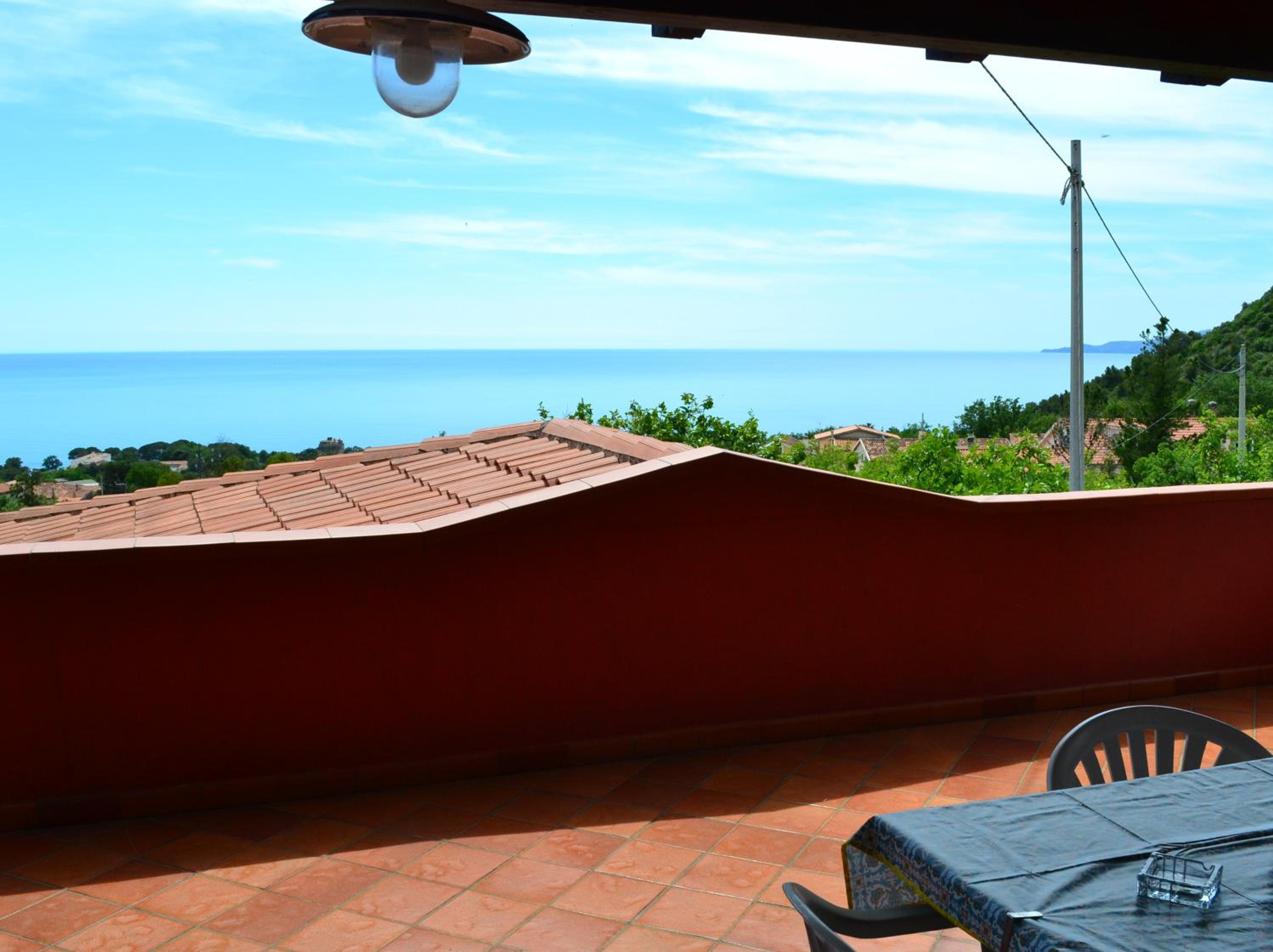 Apartment with Terrace photo 3