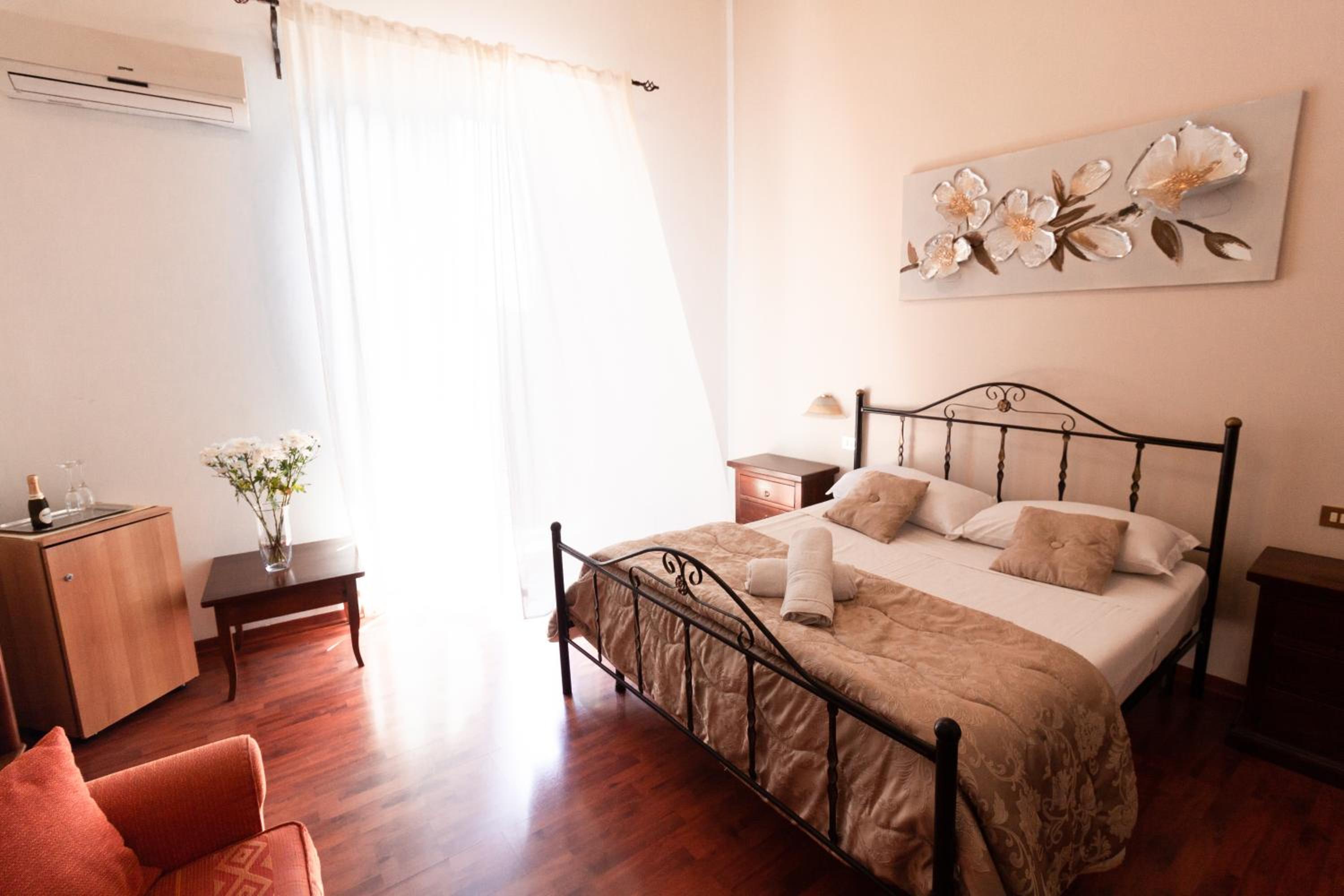 Junior Suite - Photo 1