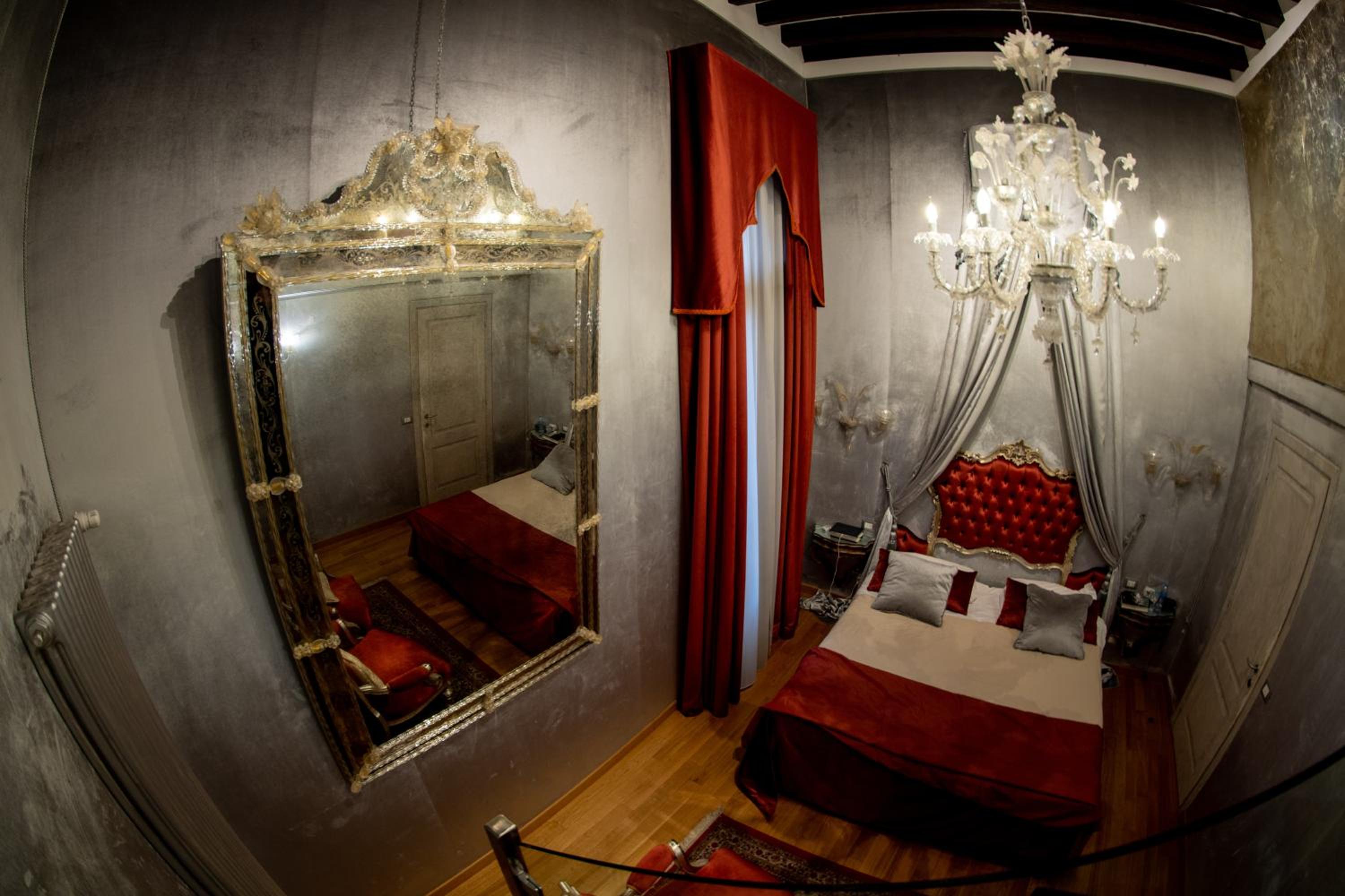 Superior Double or Twin Room photo 2