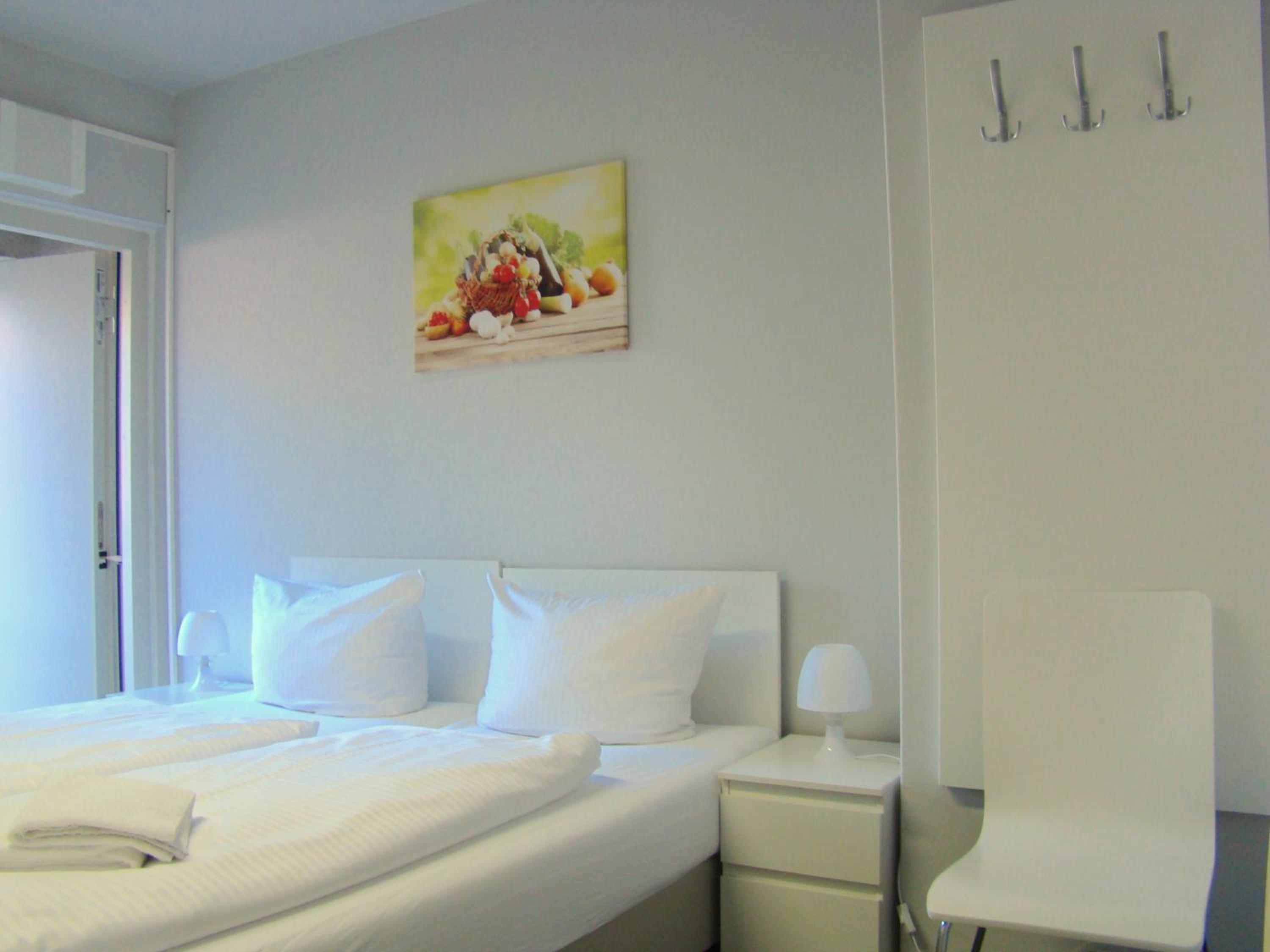 Standard Double Room with Shared Bathroom photo 1