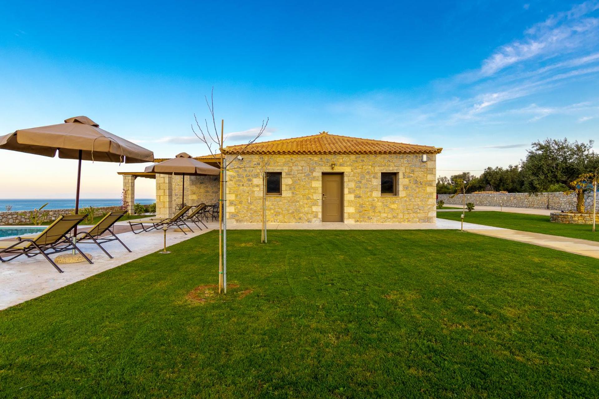 Villa with Private Pool photo 2