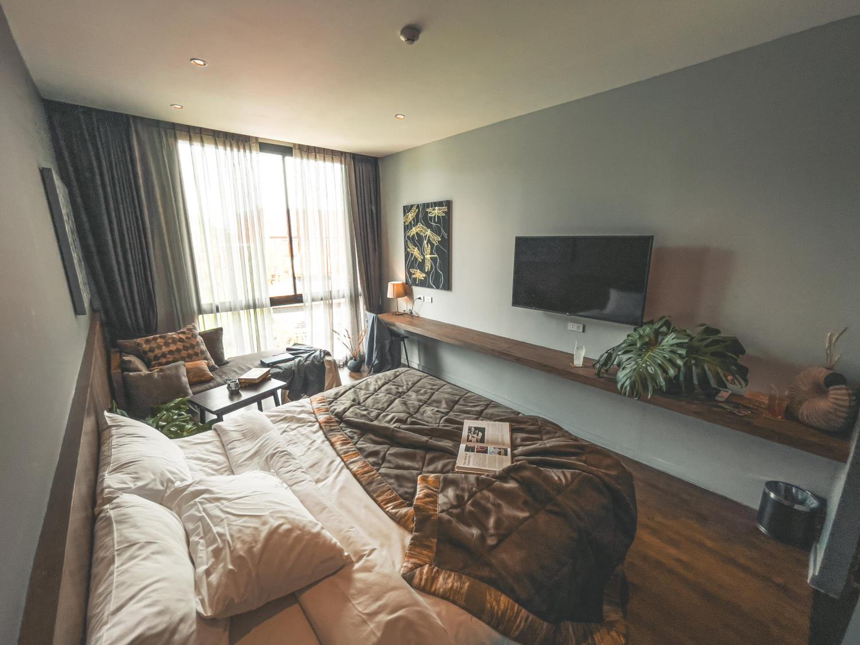 Deluxe Double Room - Photo 7