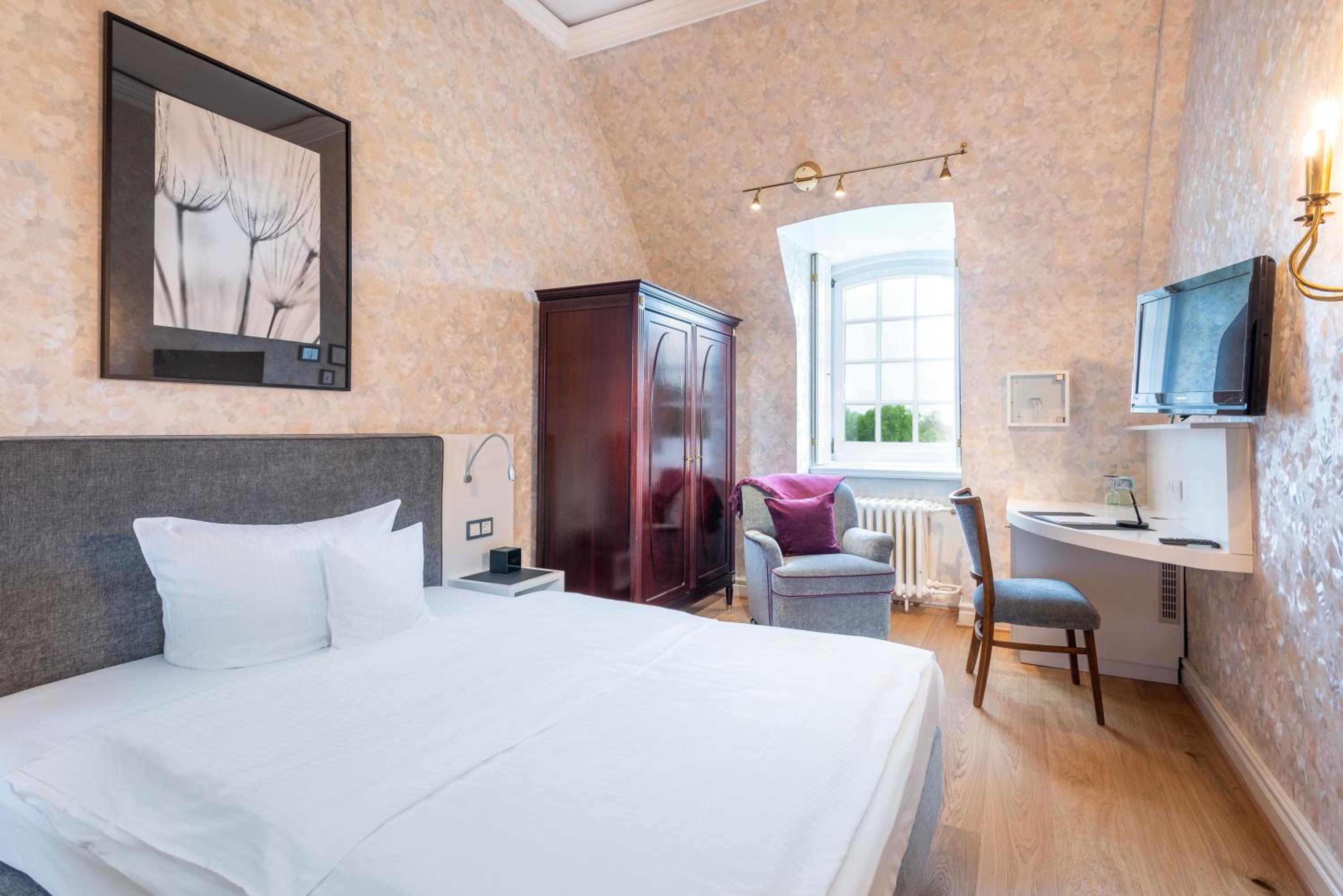 Single Room photo 2