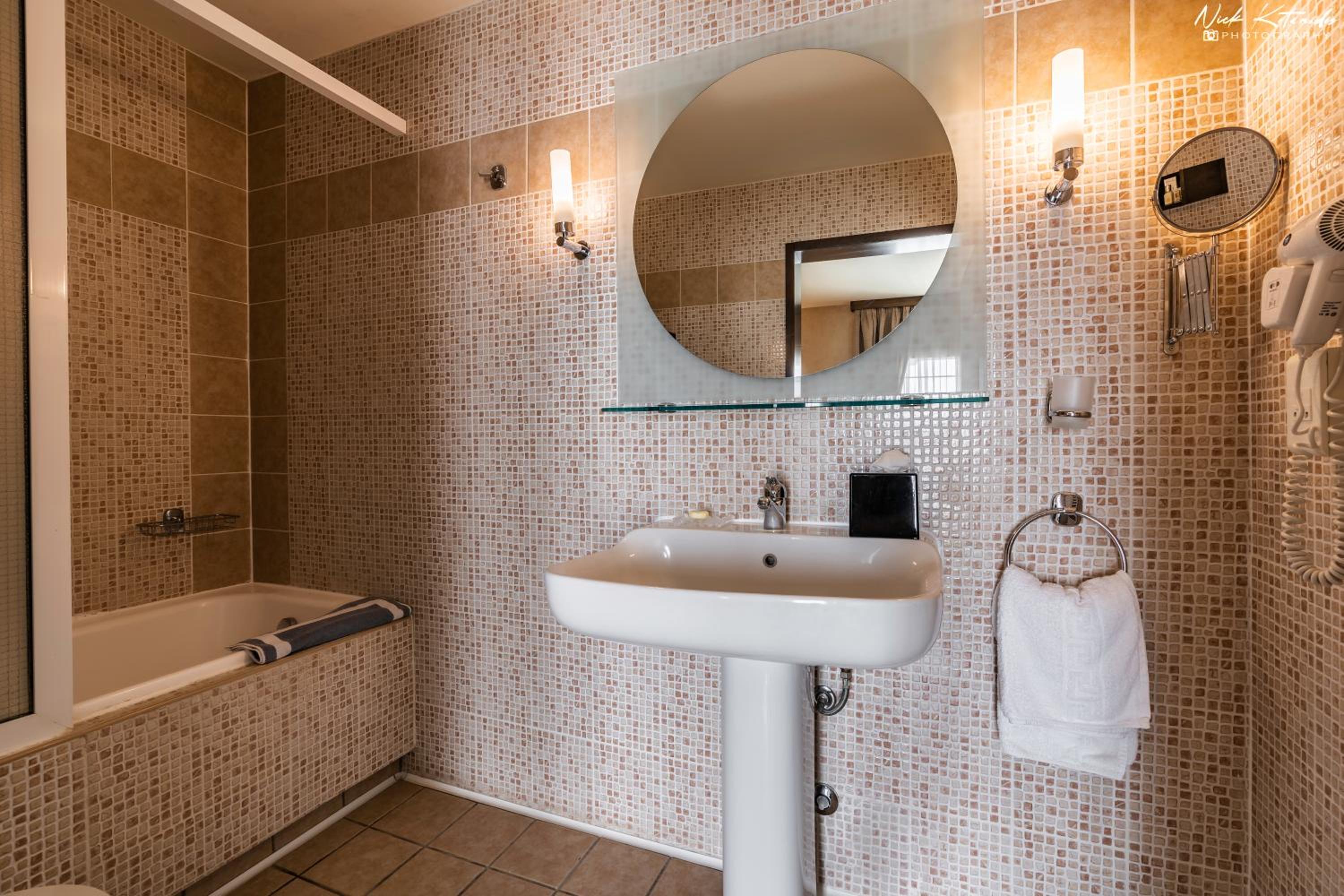 Suite with Street View  photo 2