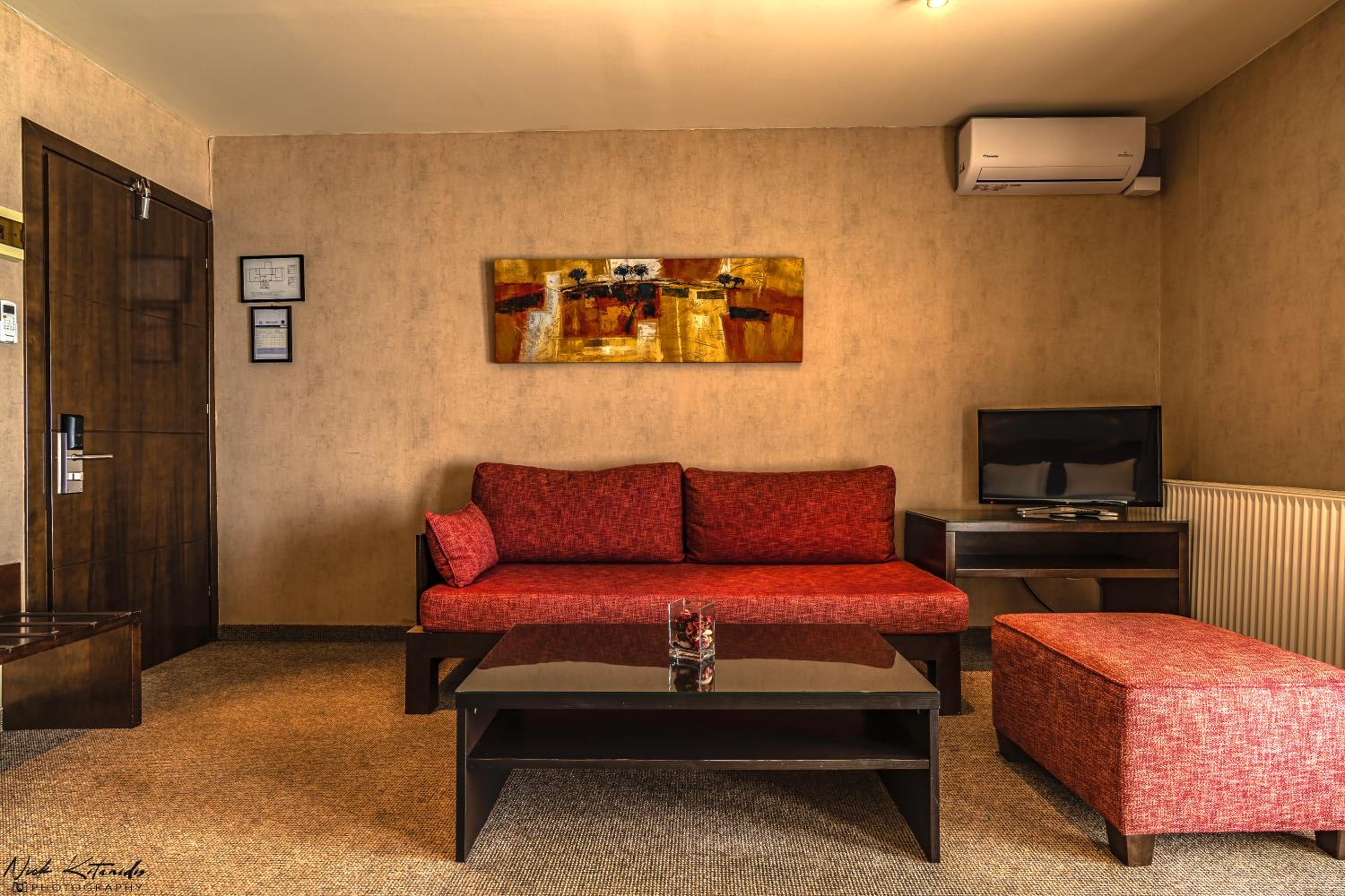 Suite with Street View  photo 3