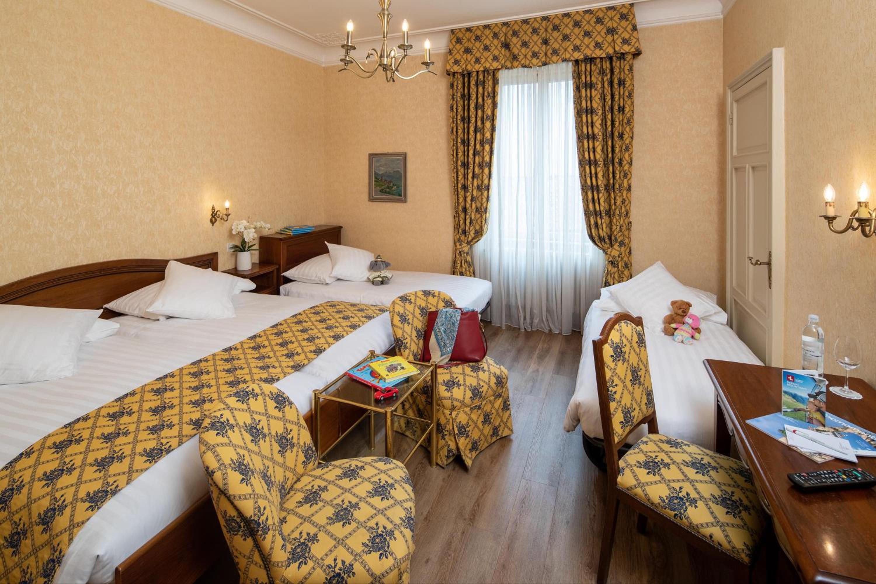 Economy Family Room (2 Adults + 2 Children)