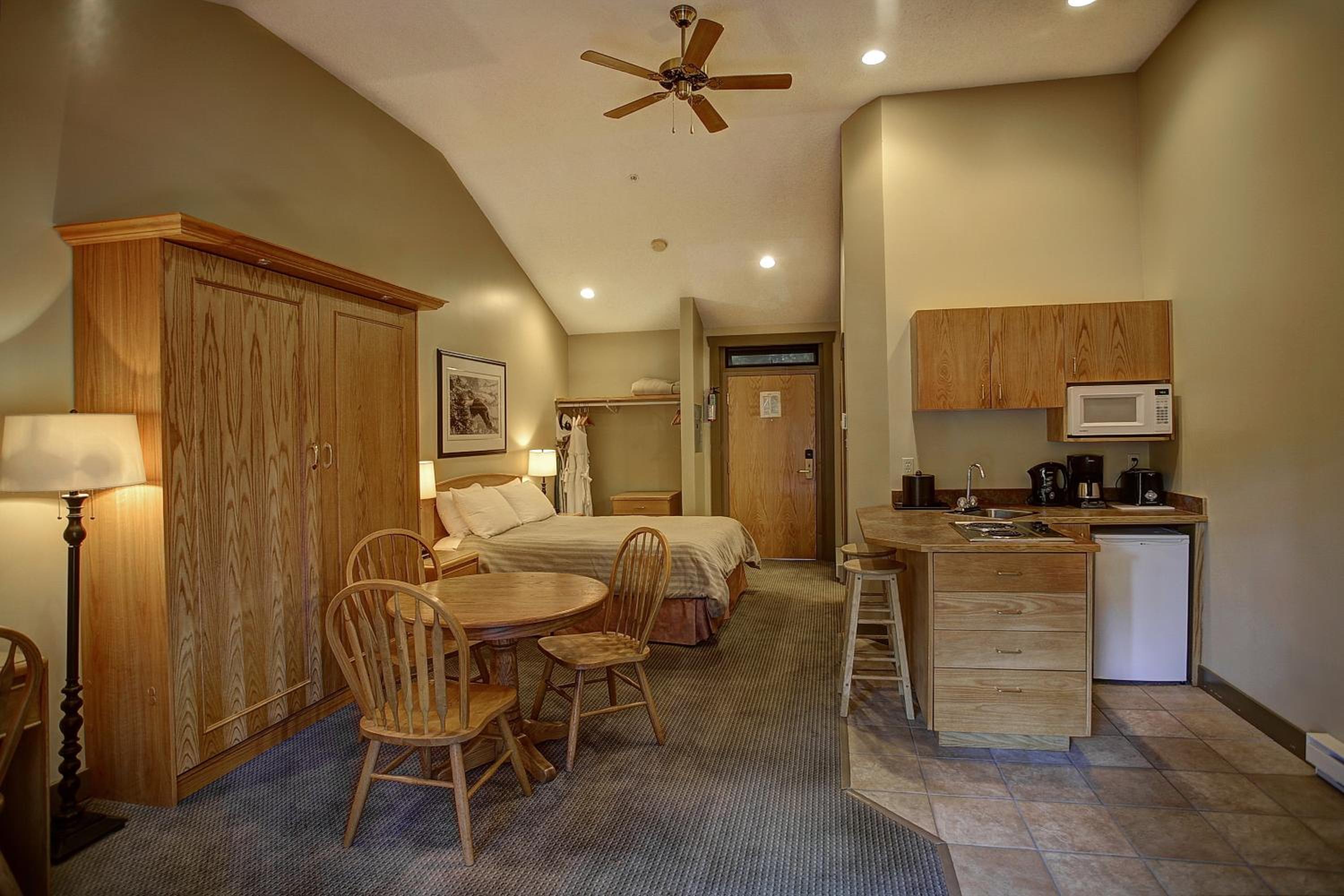 Double Room with Fireplace photo 3
