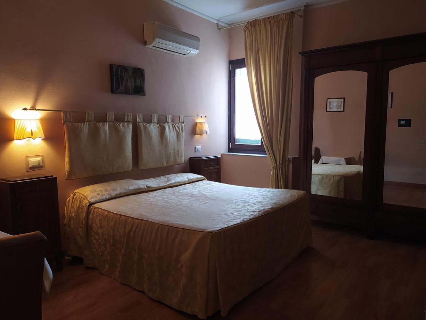 Budget Double or Twin Room photo 1