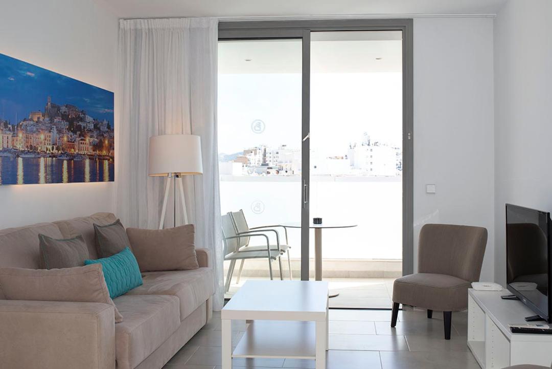 Standard One-Bedroom Apartment photo 2