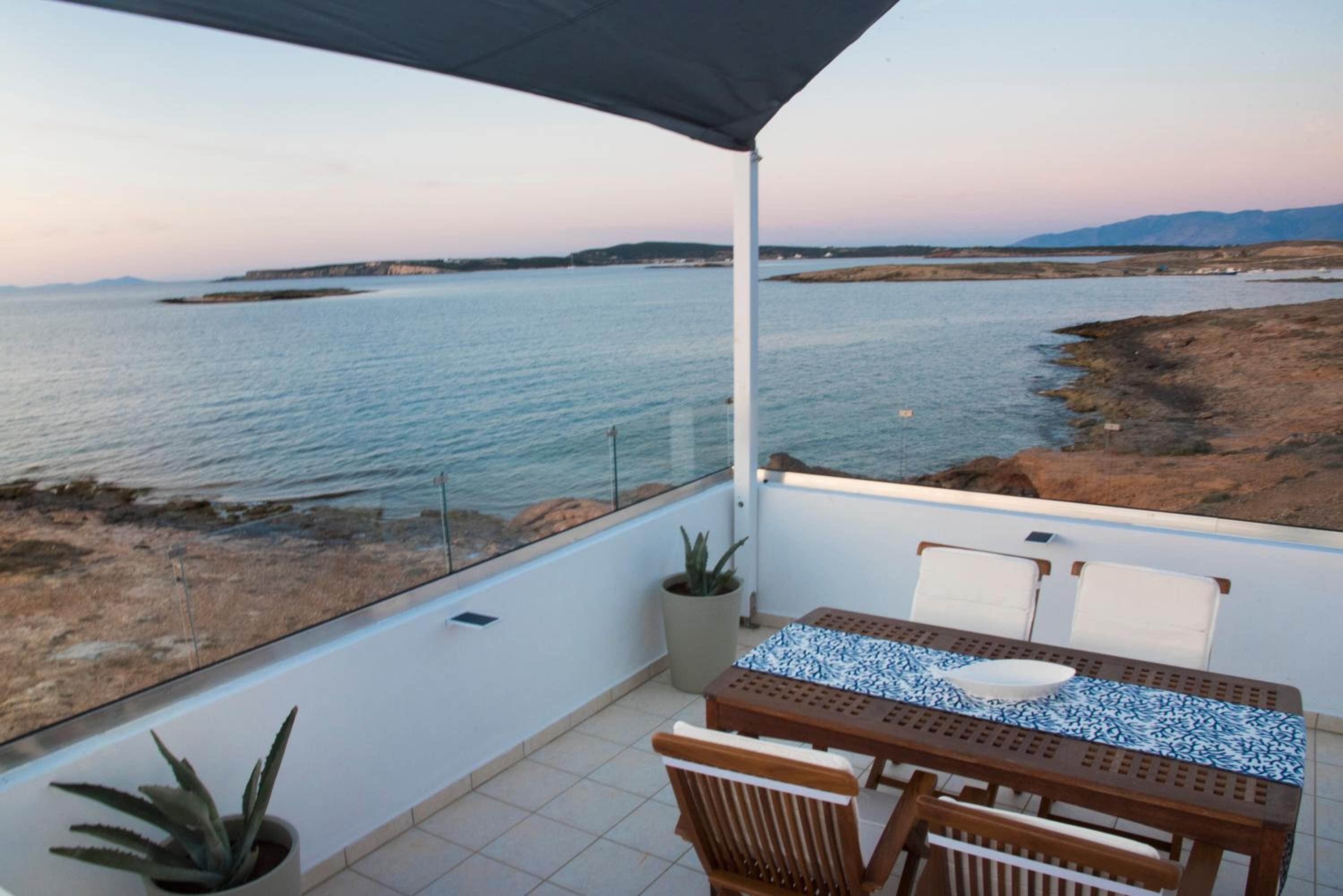 One-Bedroom House - Photo 47