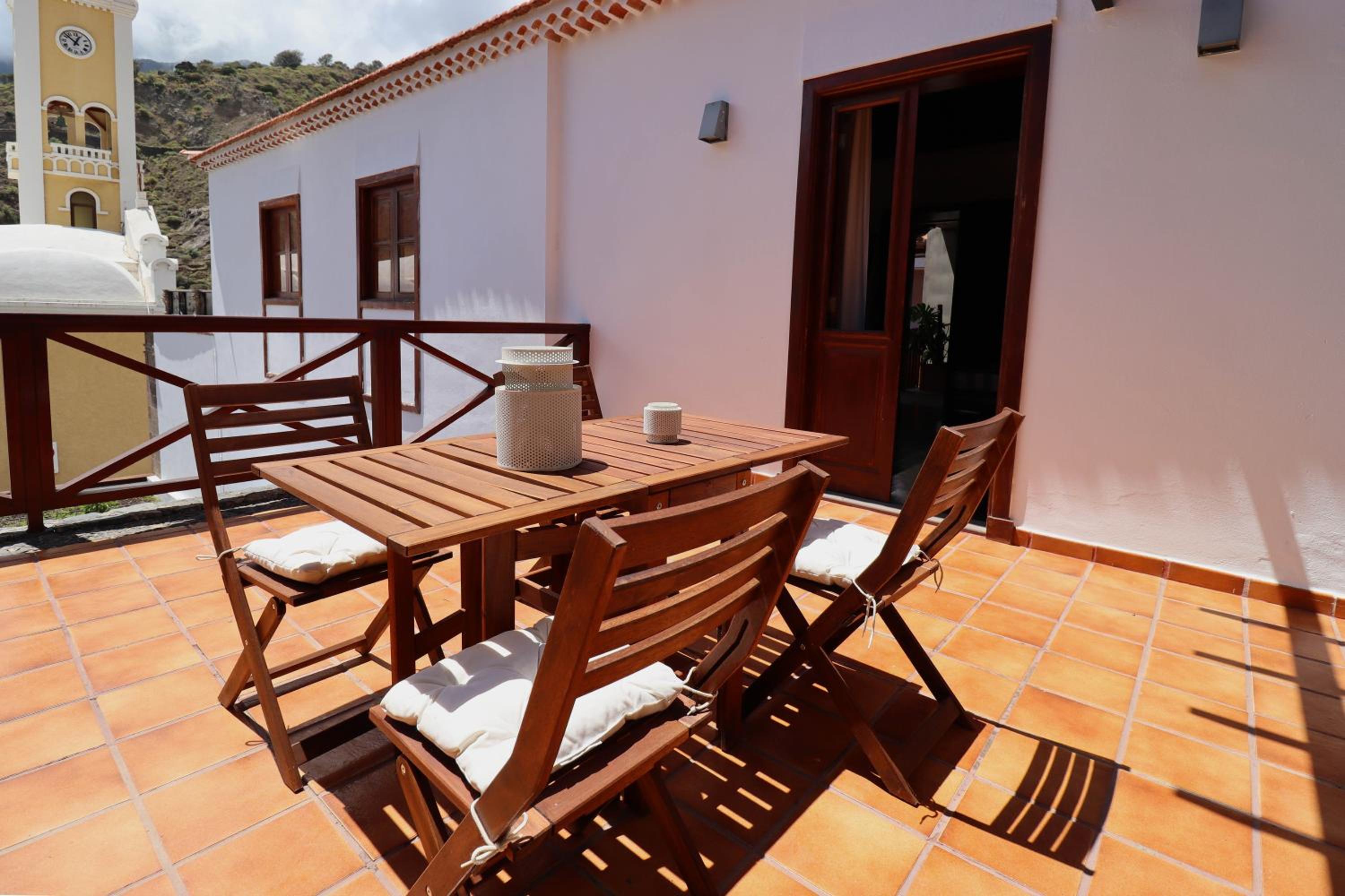 Twin Room with Terrace photo 2