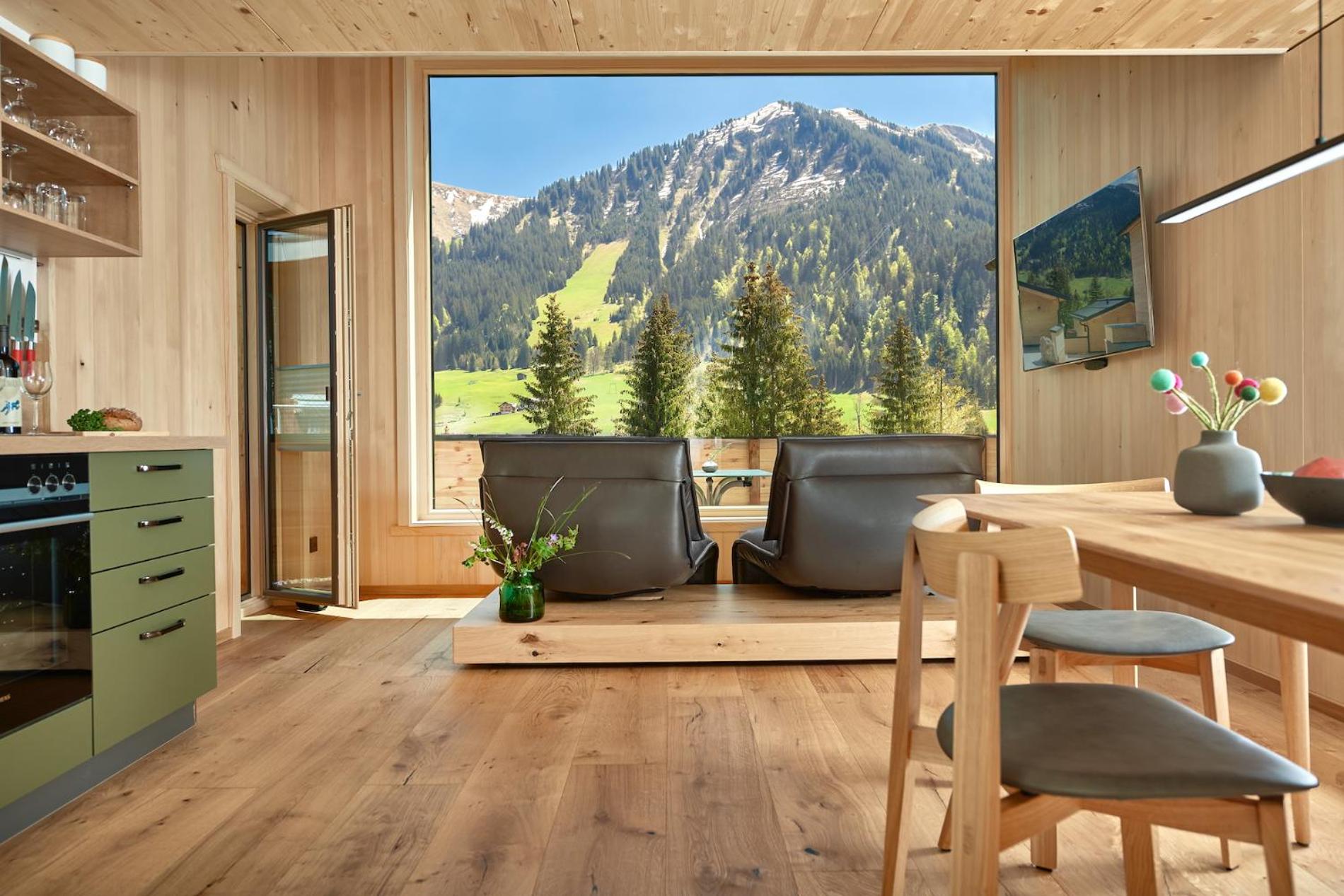 One-Bedroom Chalet - Photo 3