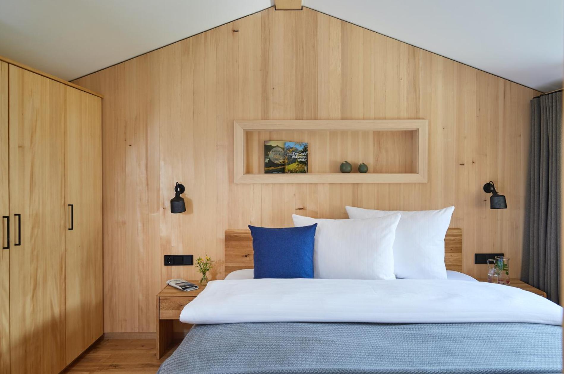 One-Bedroom Chalet - Photo 6