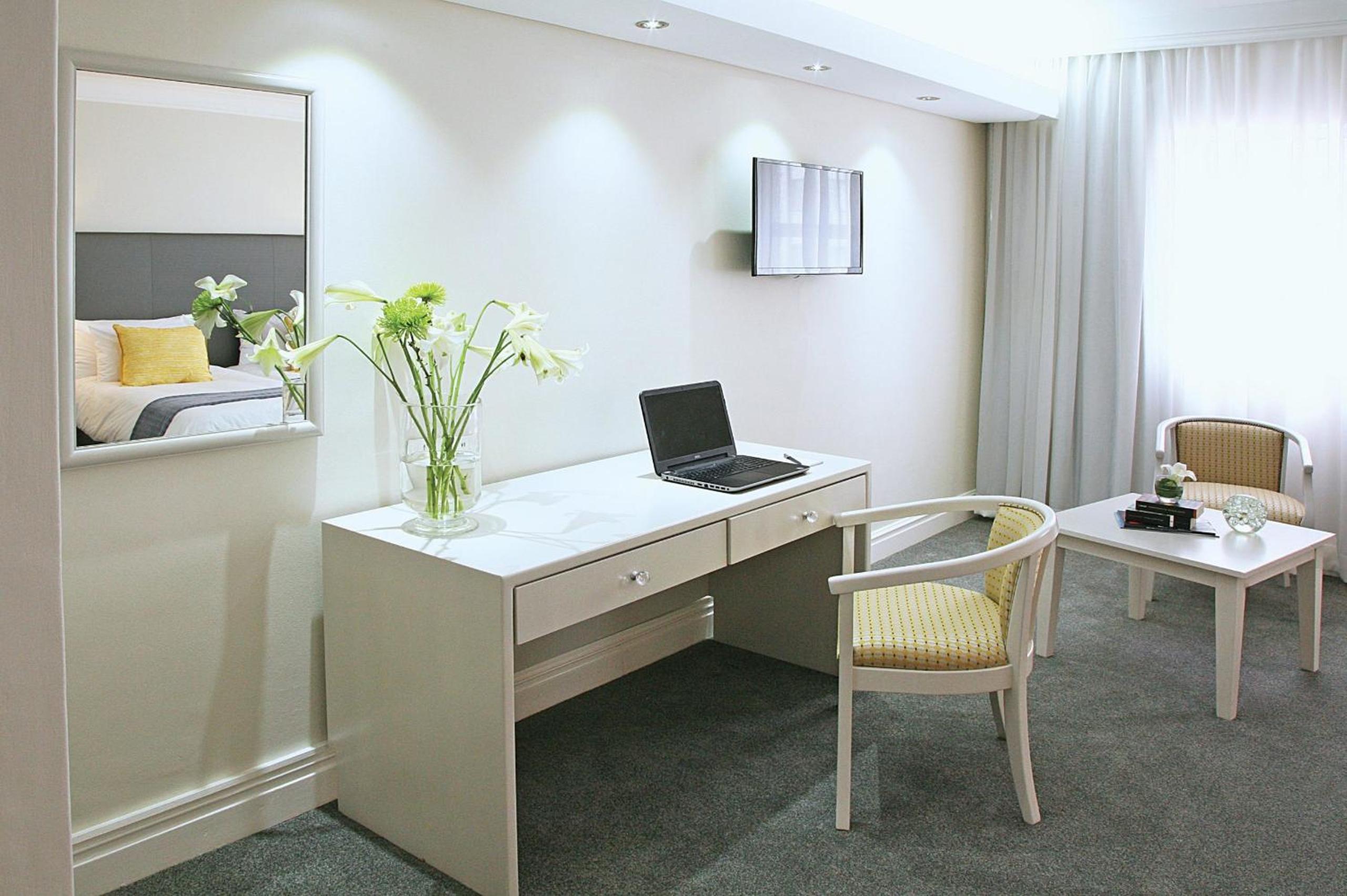 Standard Double/Twin Room photo 3