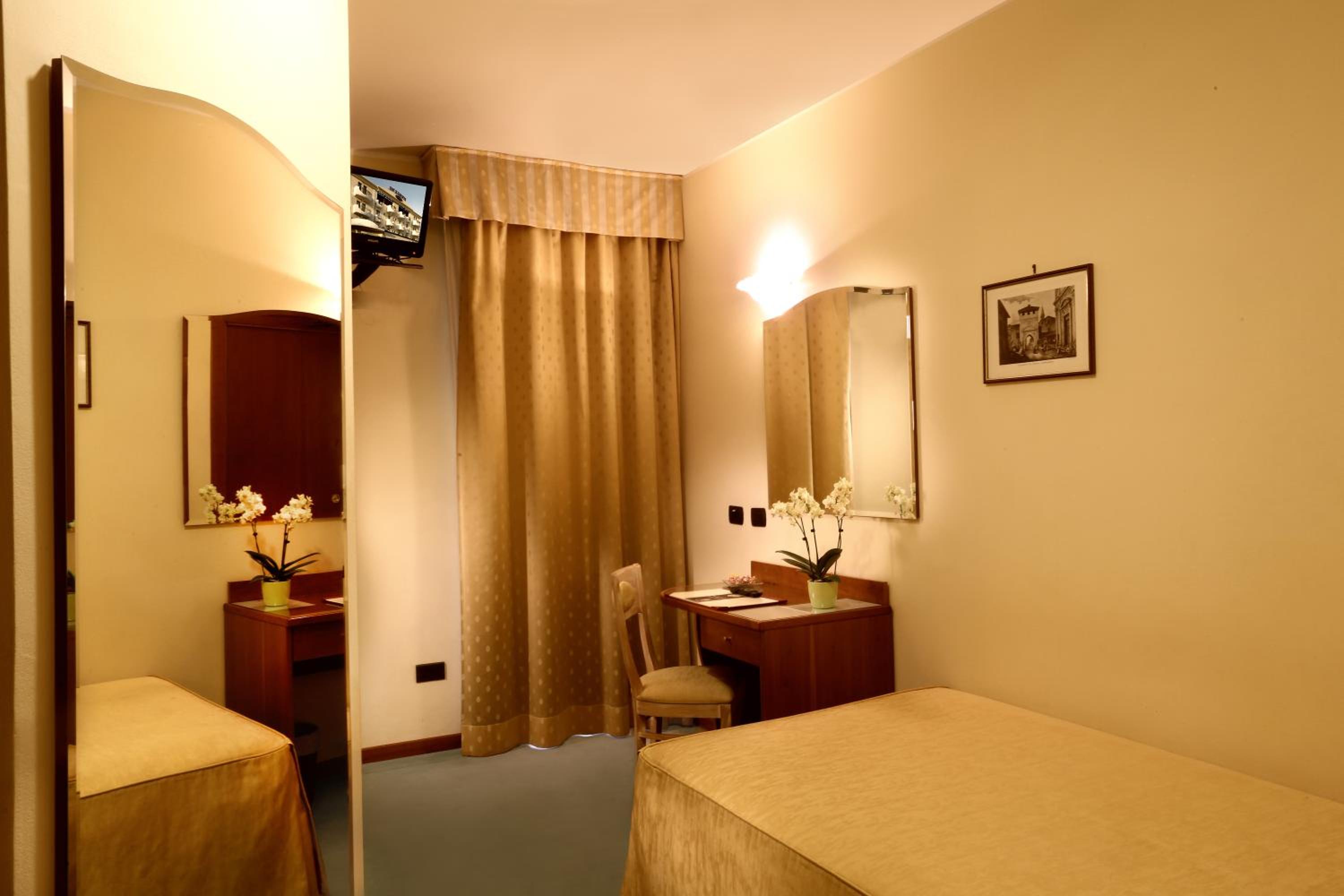Standard Single Room photo 1