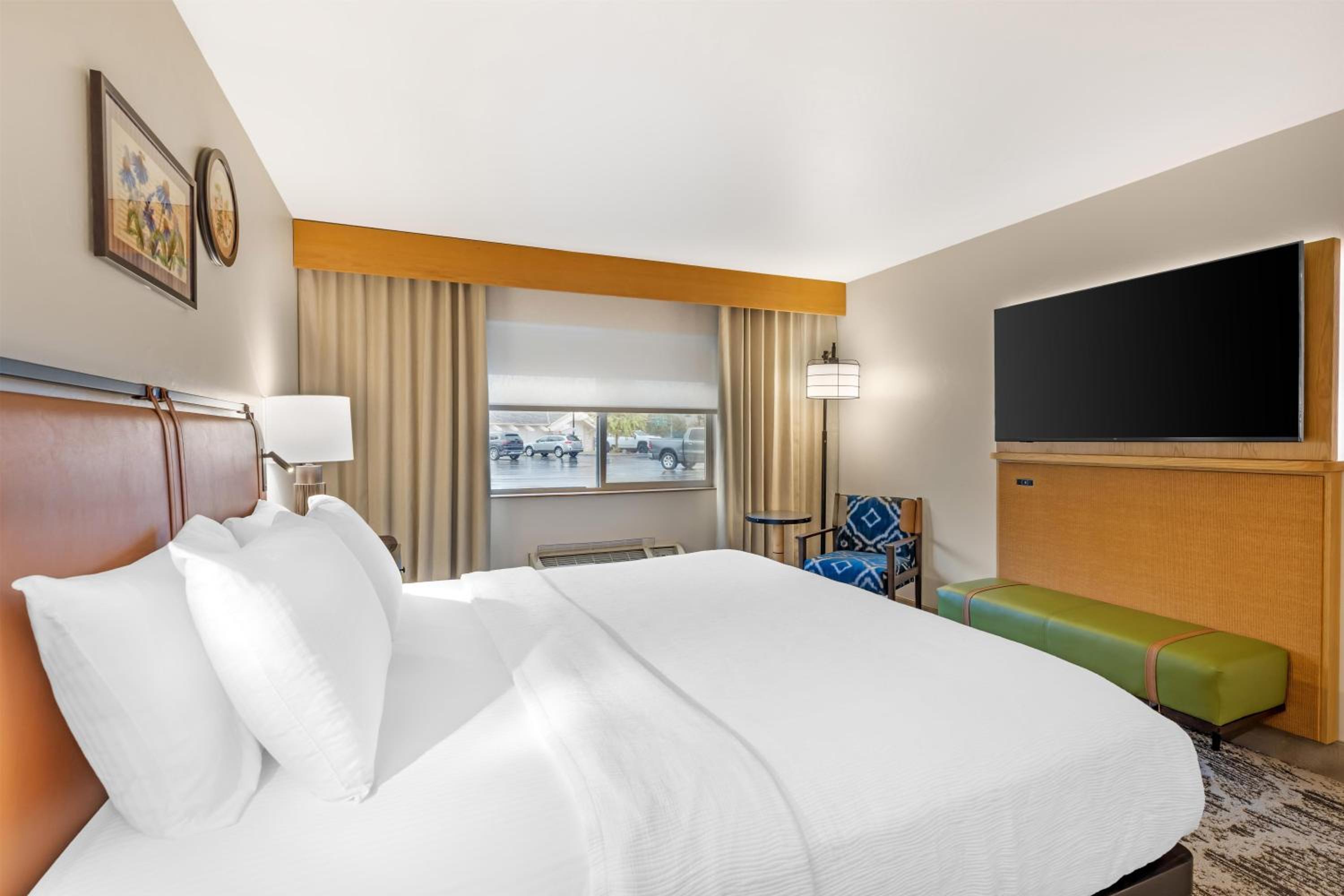 Best Western Plus GranTree Inn