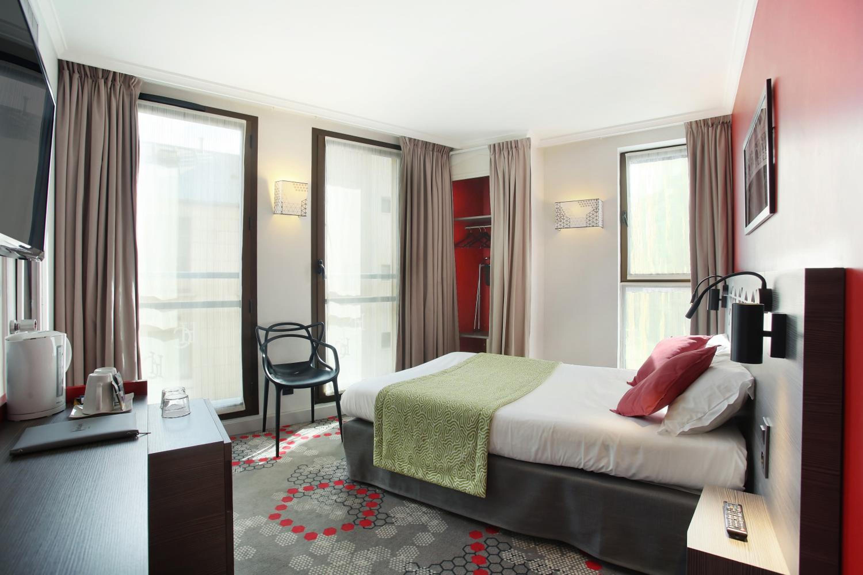 Superior Double or Twin Room photo 1
