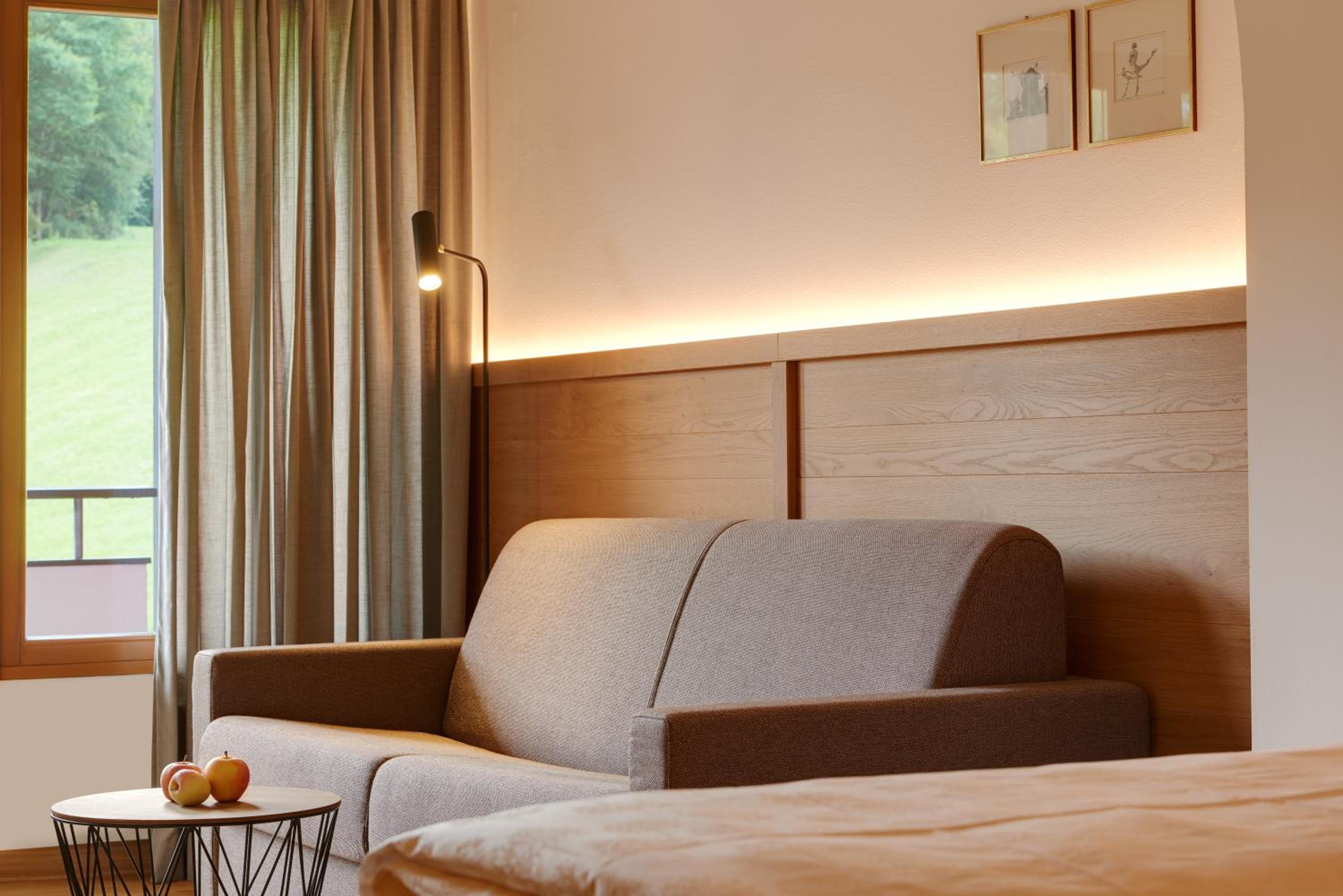 Deluxe Double Room with Balcony - Photo 1