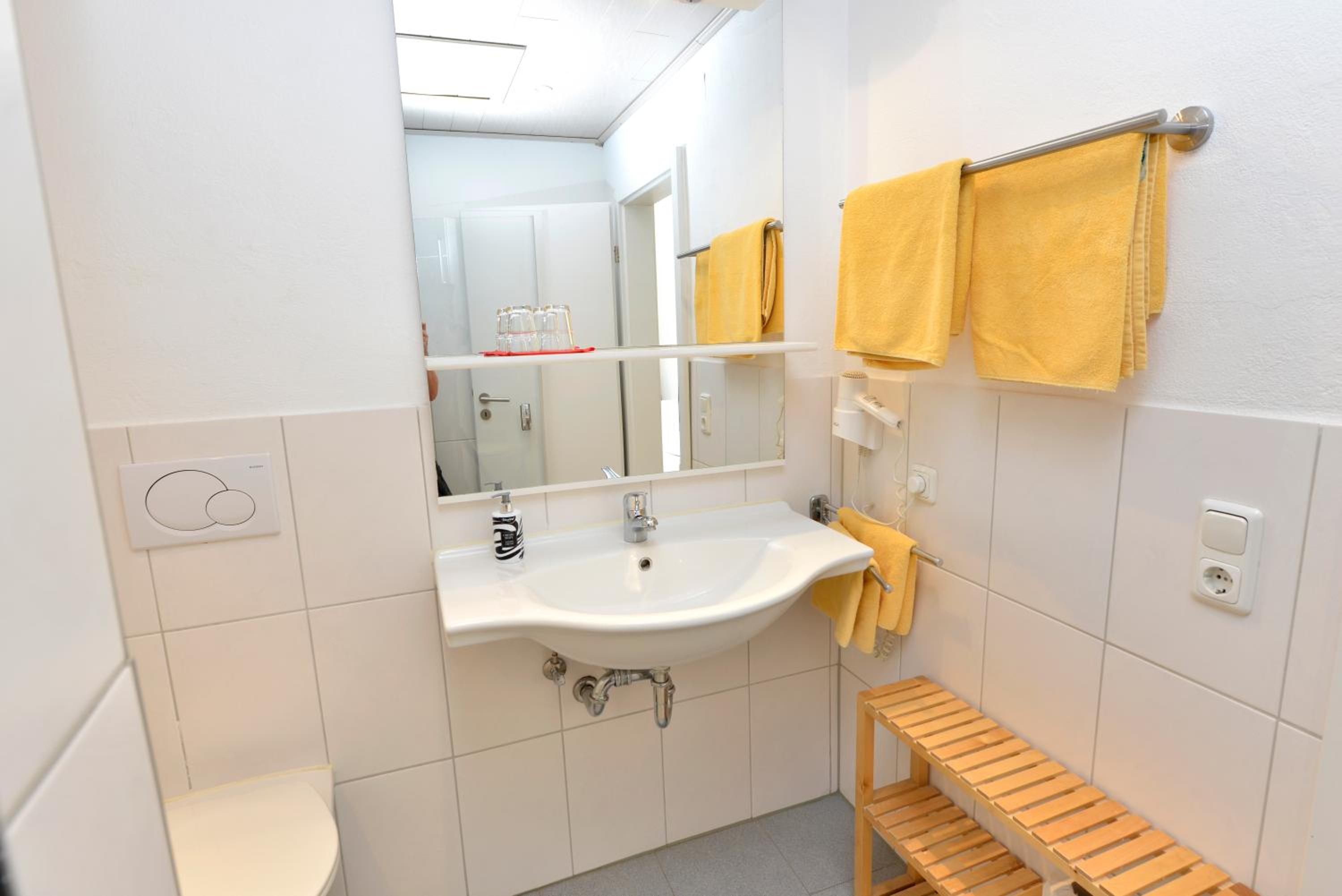 Large Double Room photo 3