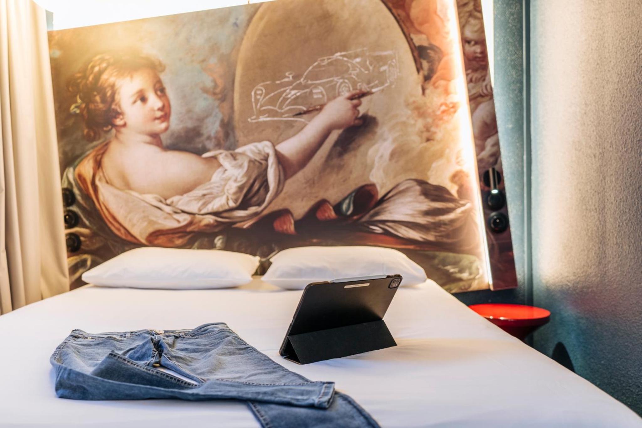 Standard Double Room - Photo 4