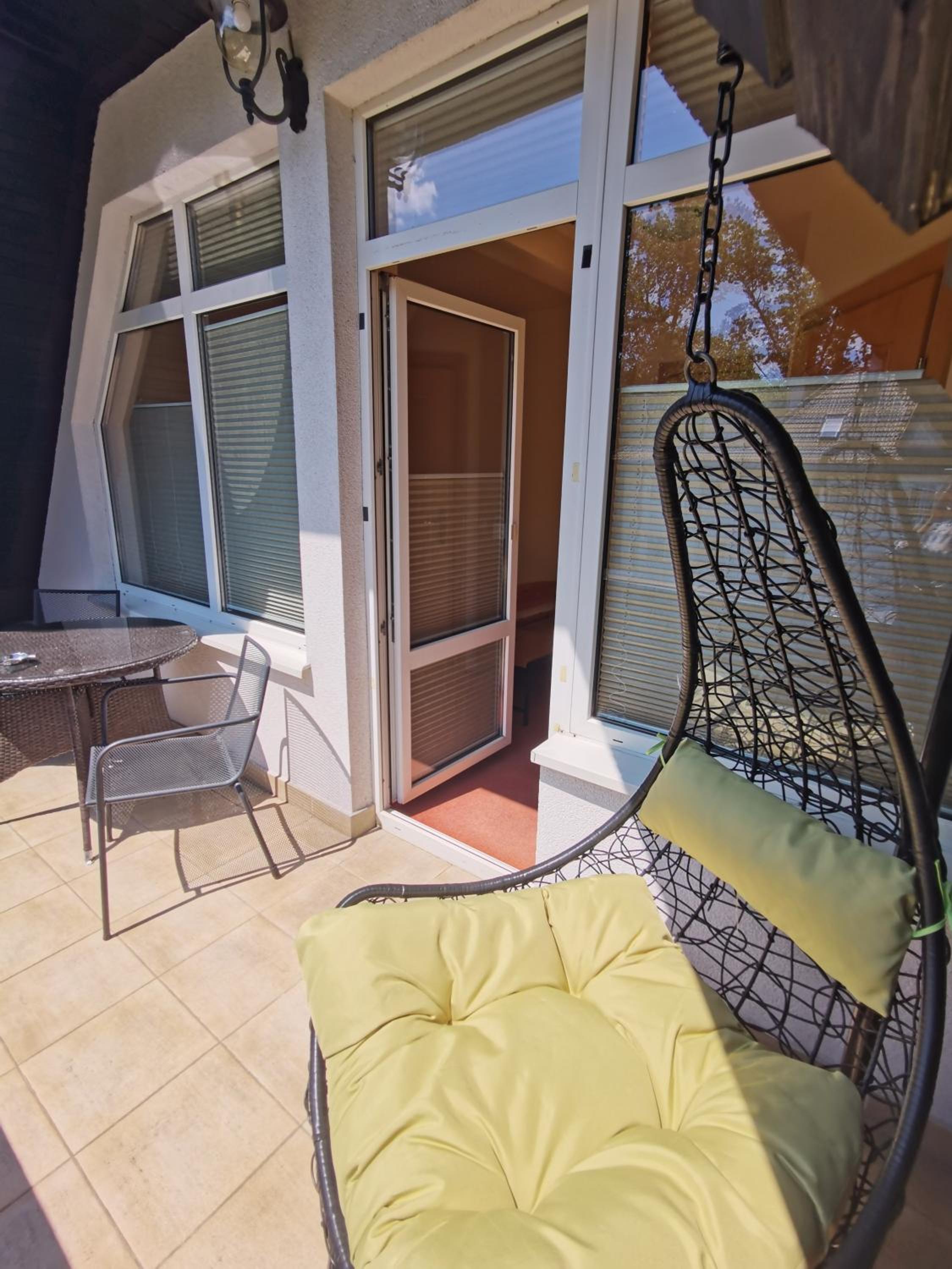 Double Room with Balcony photo 2