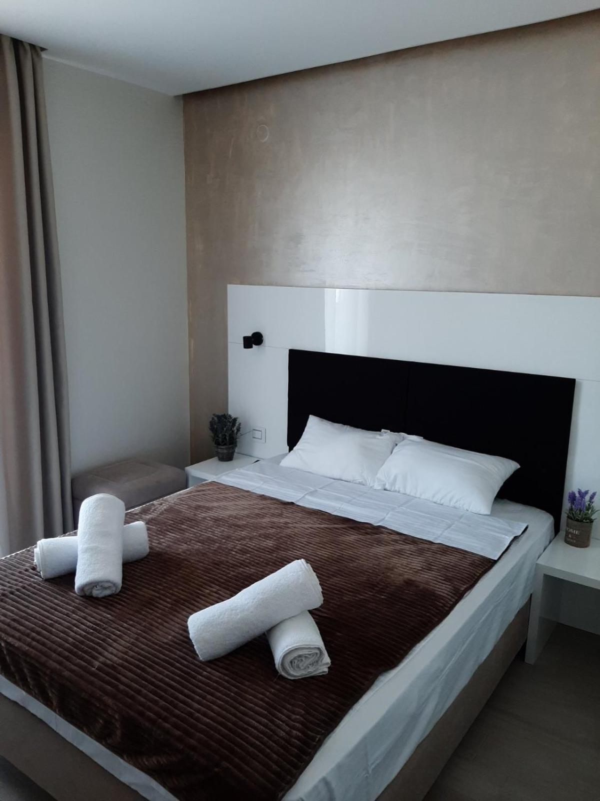 Deluxe Triple Room - Photo 2