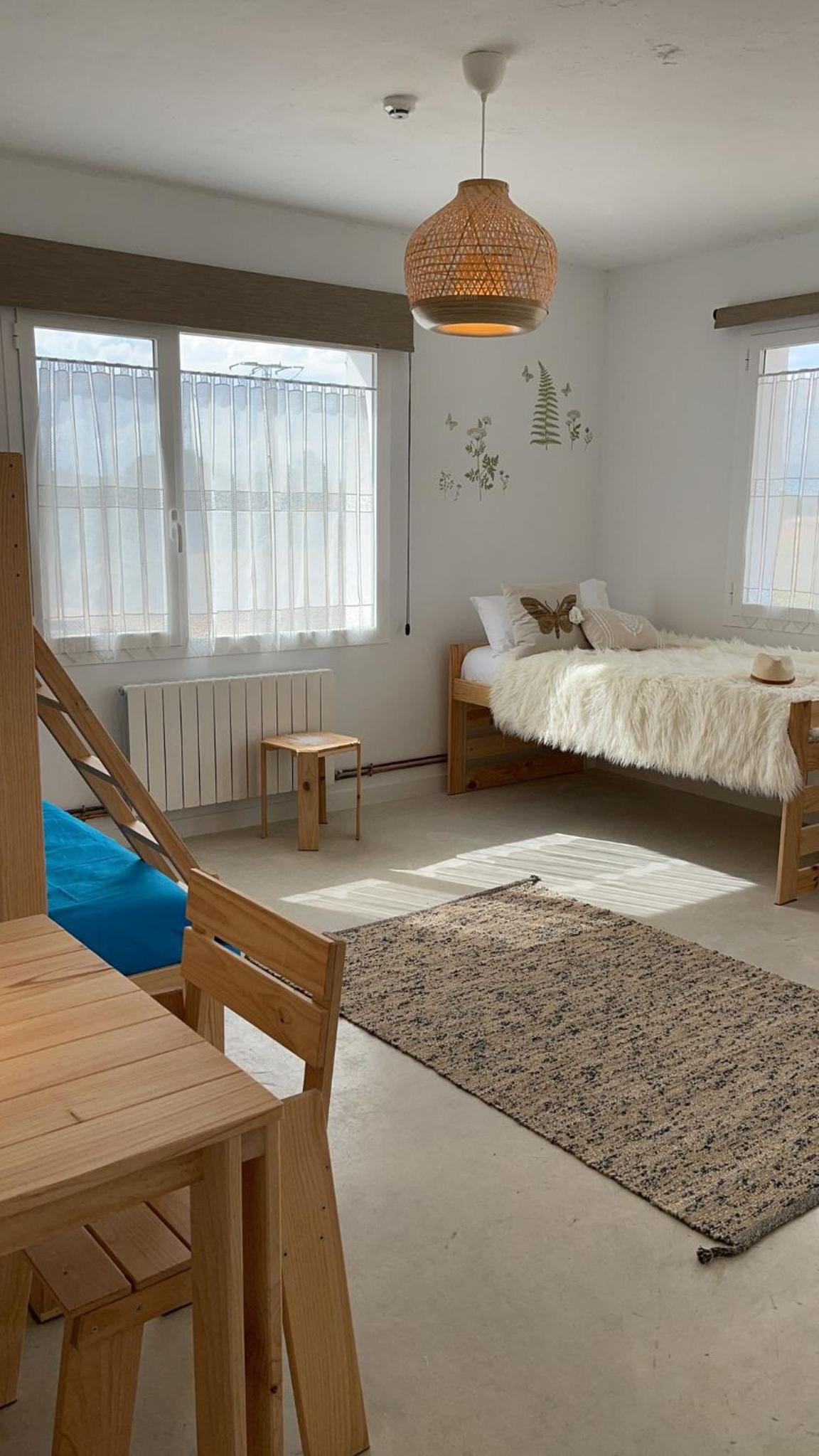 Habitación Familiar con Vista a la Montaña
