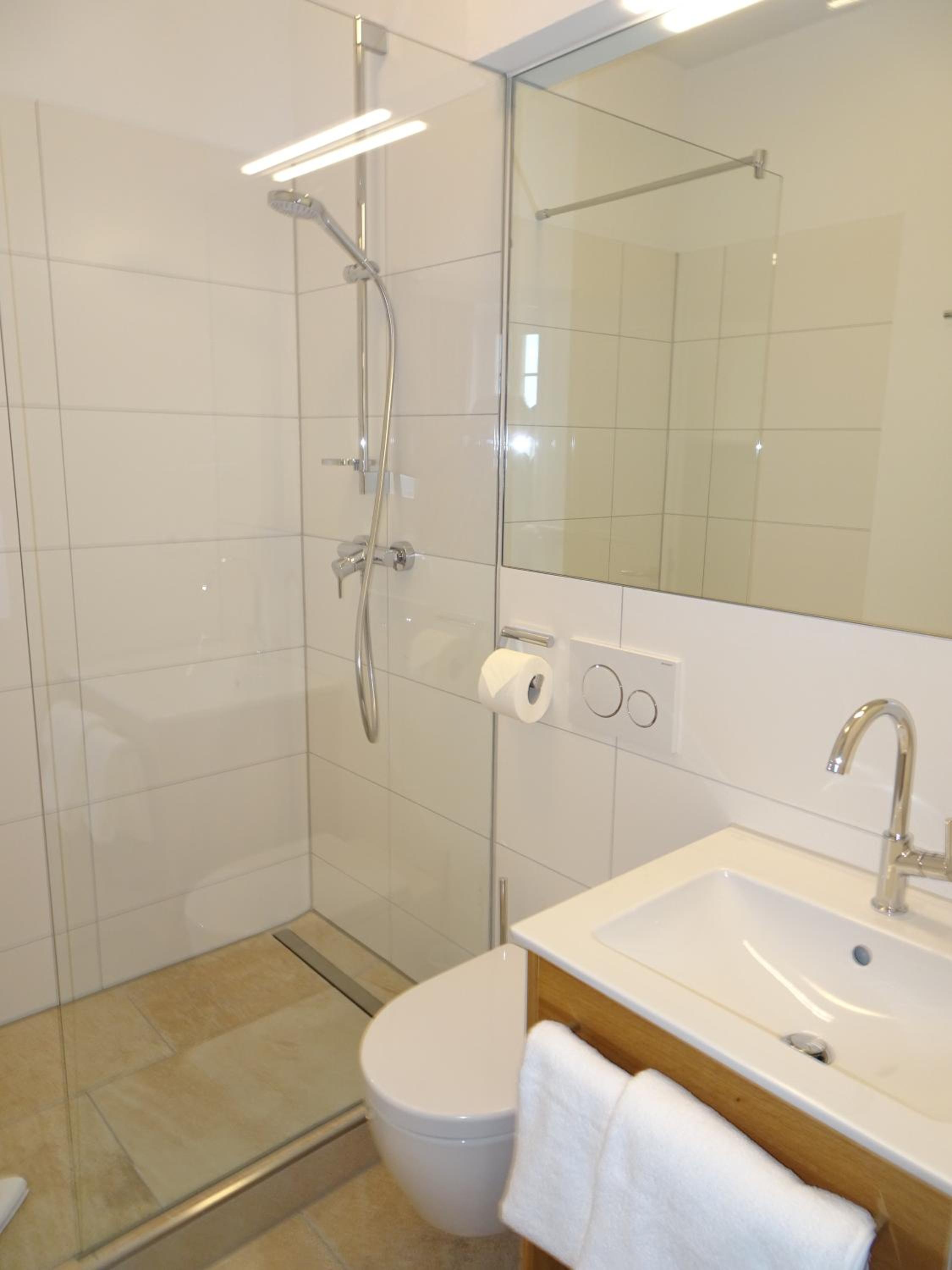 Small Double Room photo 2