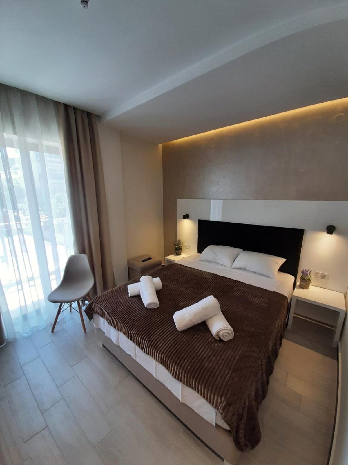 Deluxe Quadruple Room - Photo 4