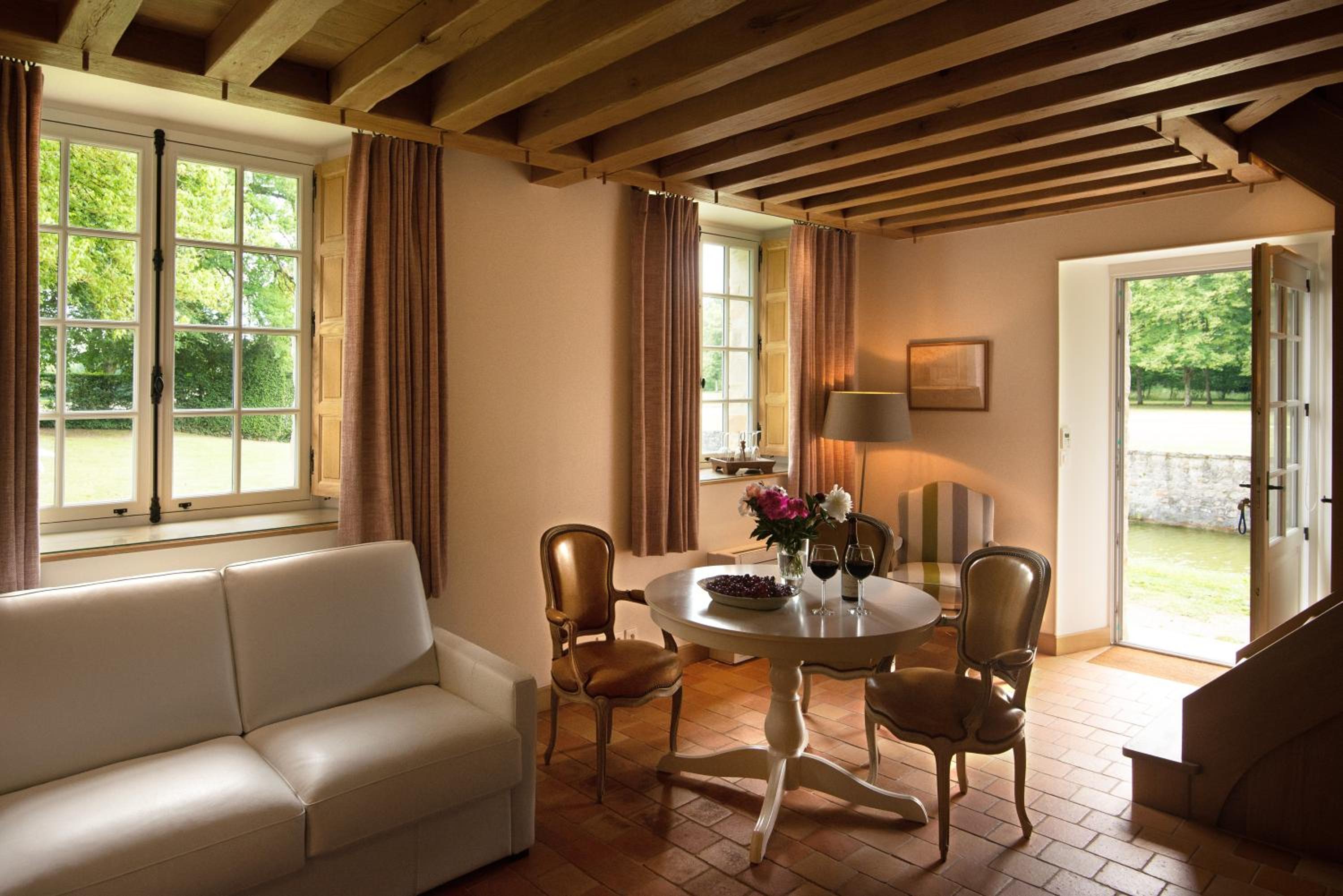 One-Bedroom House - Photo 1