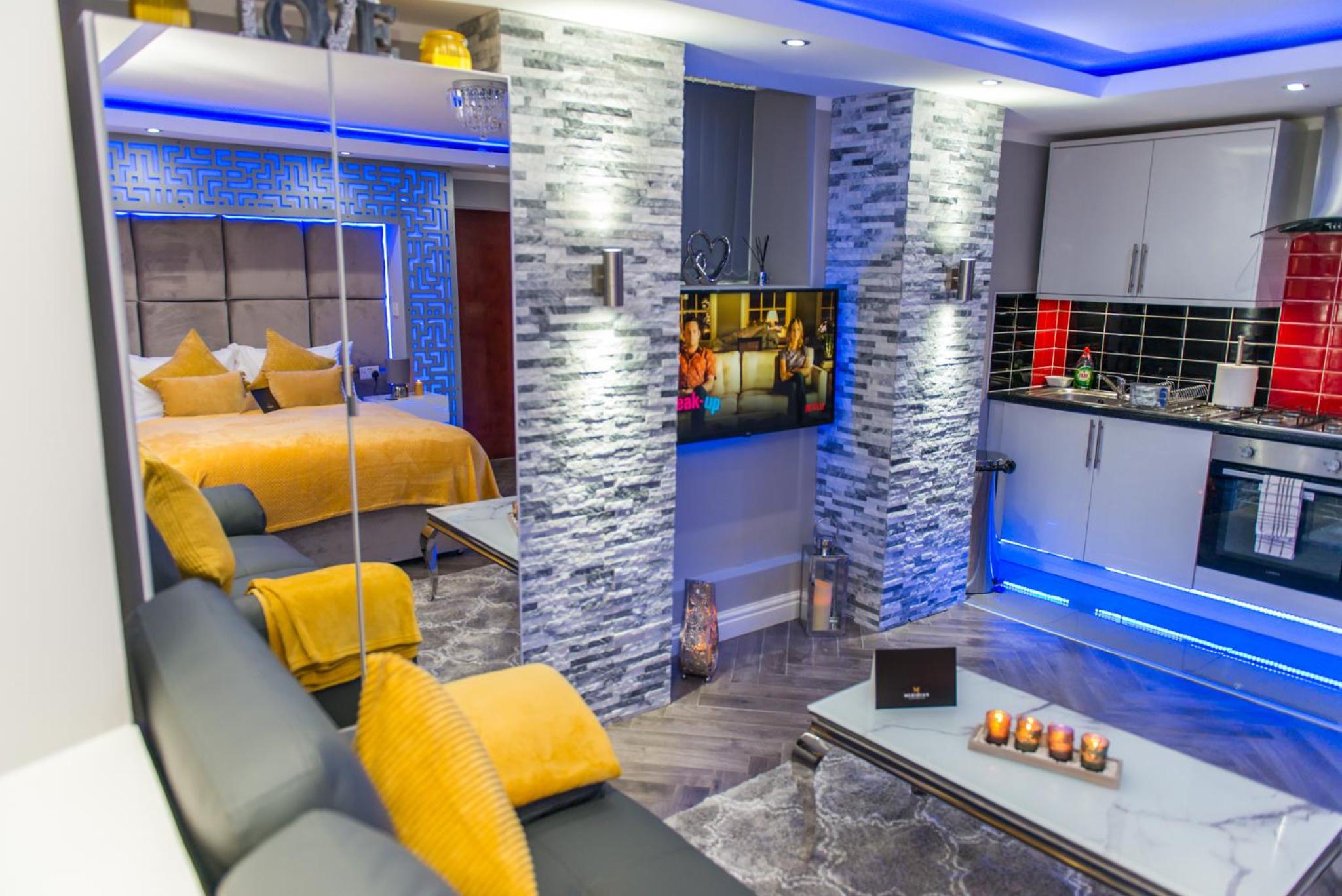 Deluxe Suite photo 3